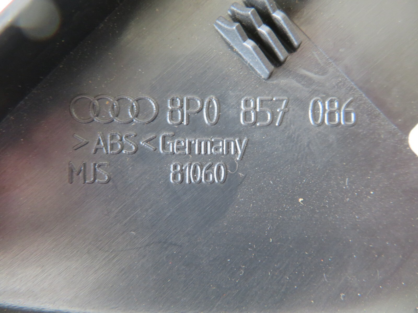 AUDI A3 8P OS DRIVER DASHBOARD END 8p0857086 2003-2008 AMS1417