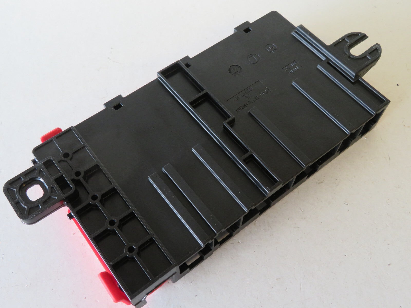 BMW 1 SERIES F20 BATTERY DISTRIBUTION BOX 922775204 2011-2018 AMS1511