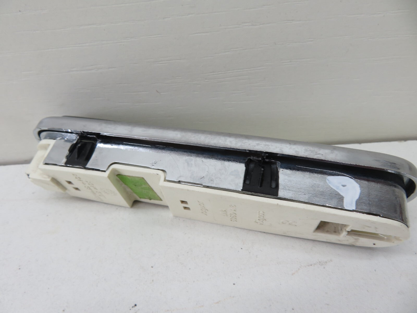 JAGUAR XJR REAR RIGHT INTERIOR LIGHT LNA 5360 AB 1994-2001 1200-9