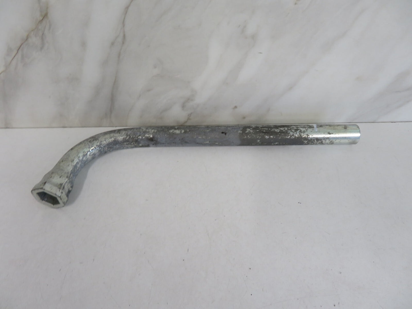 VOLKSWAGEN VW GOLF BORA WHEEL BRACE WRENCH 4D0012219A VWMIX1730-10