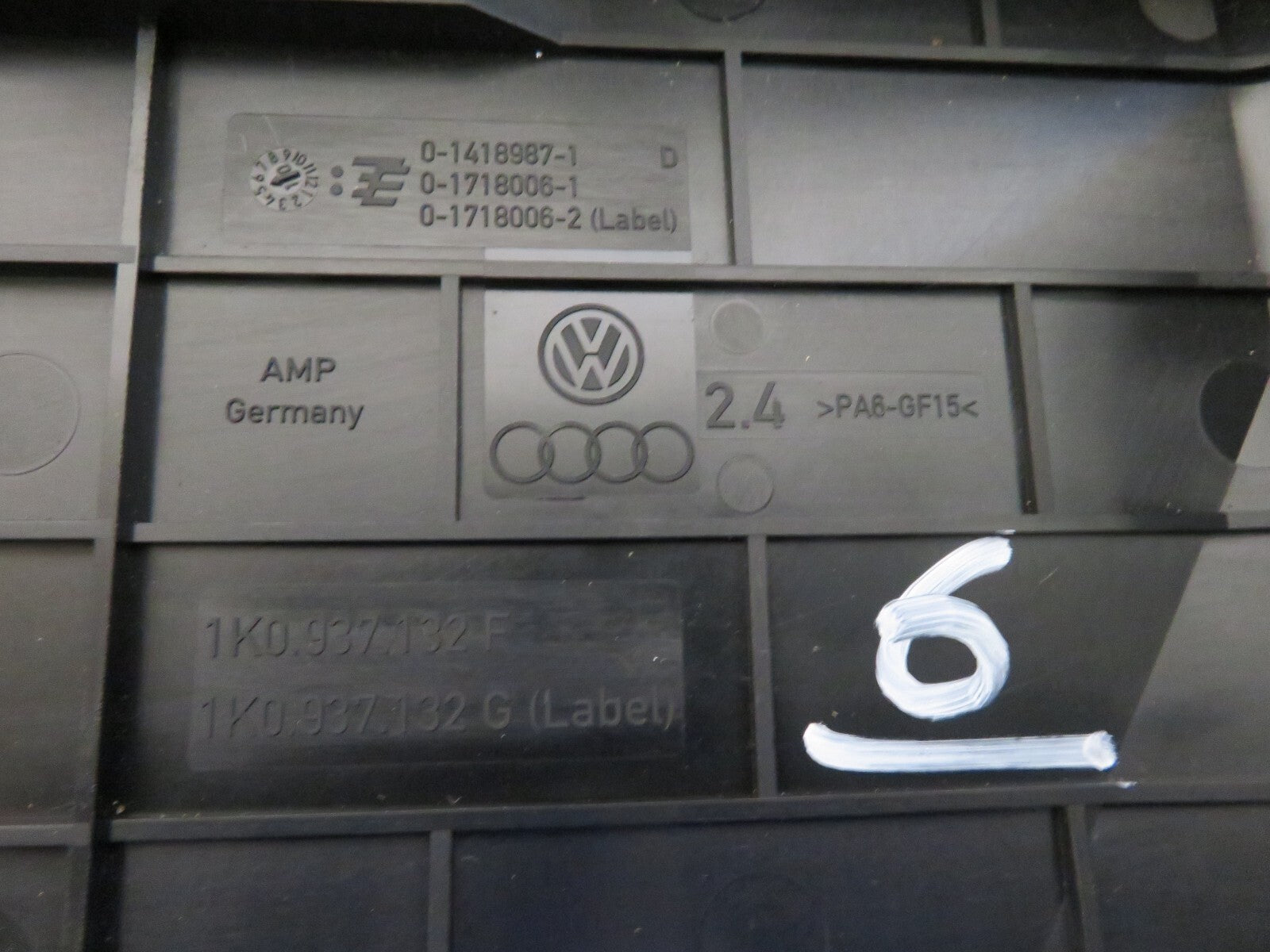 SKODA OCTAVIA ENGINE FUSE BOX COVER LID 1K0937132F 2006-2013 1214-6