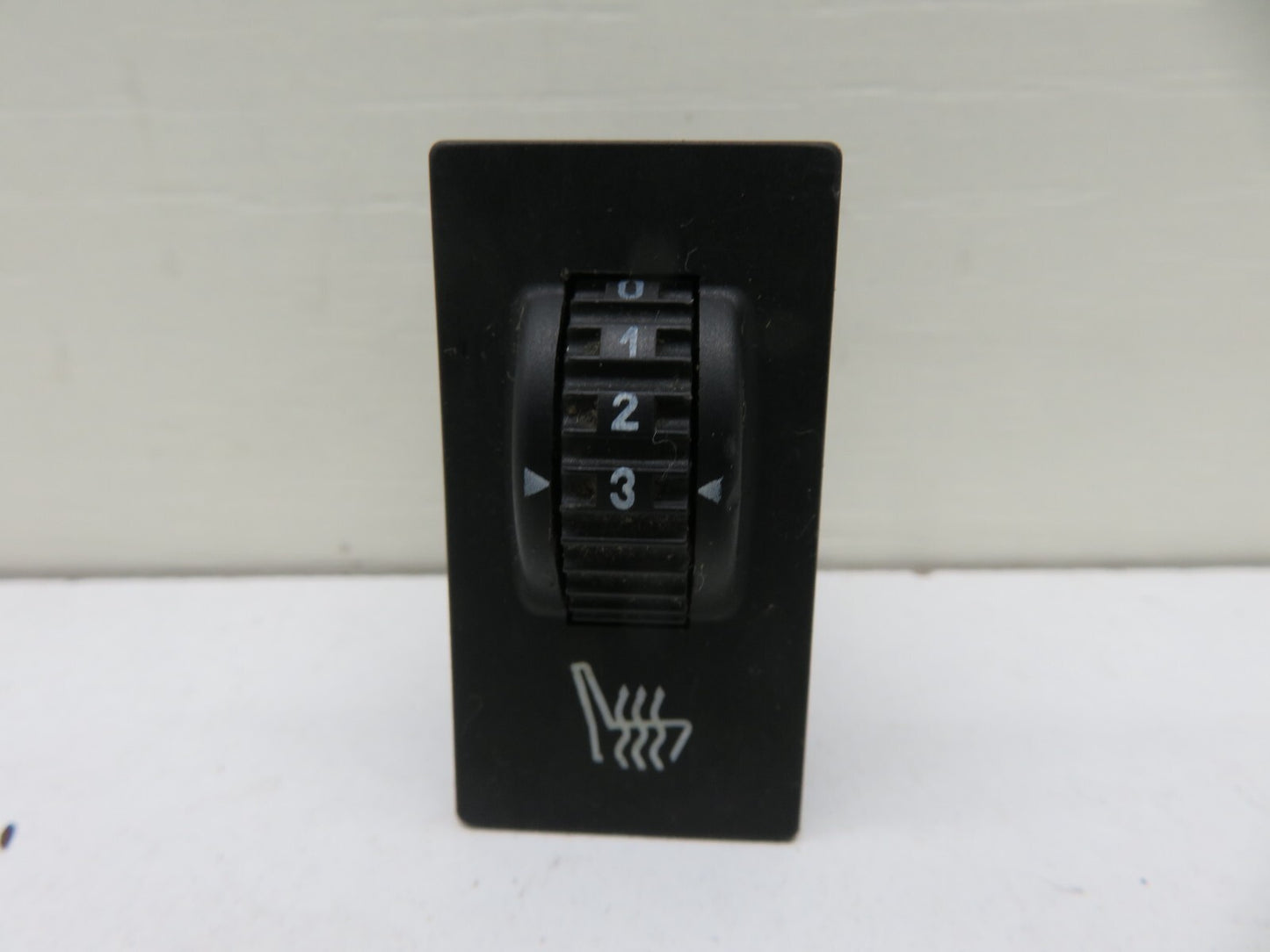 CITROEN C8 DRIVER HEATED SEAT SWITCH 9644592177 2006-2010 1728-10