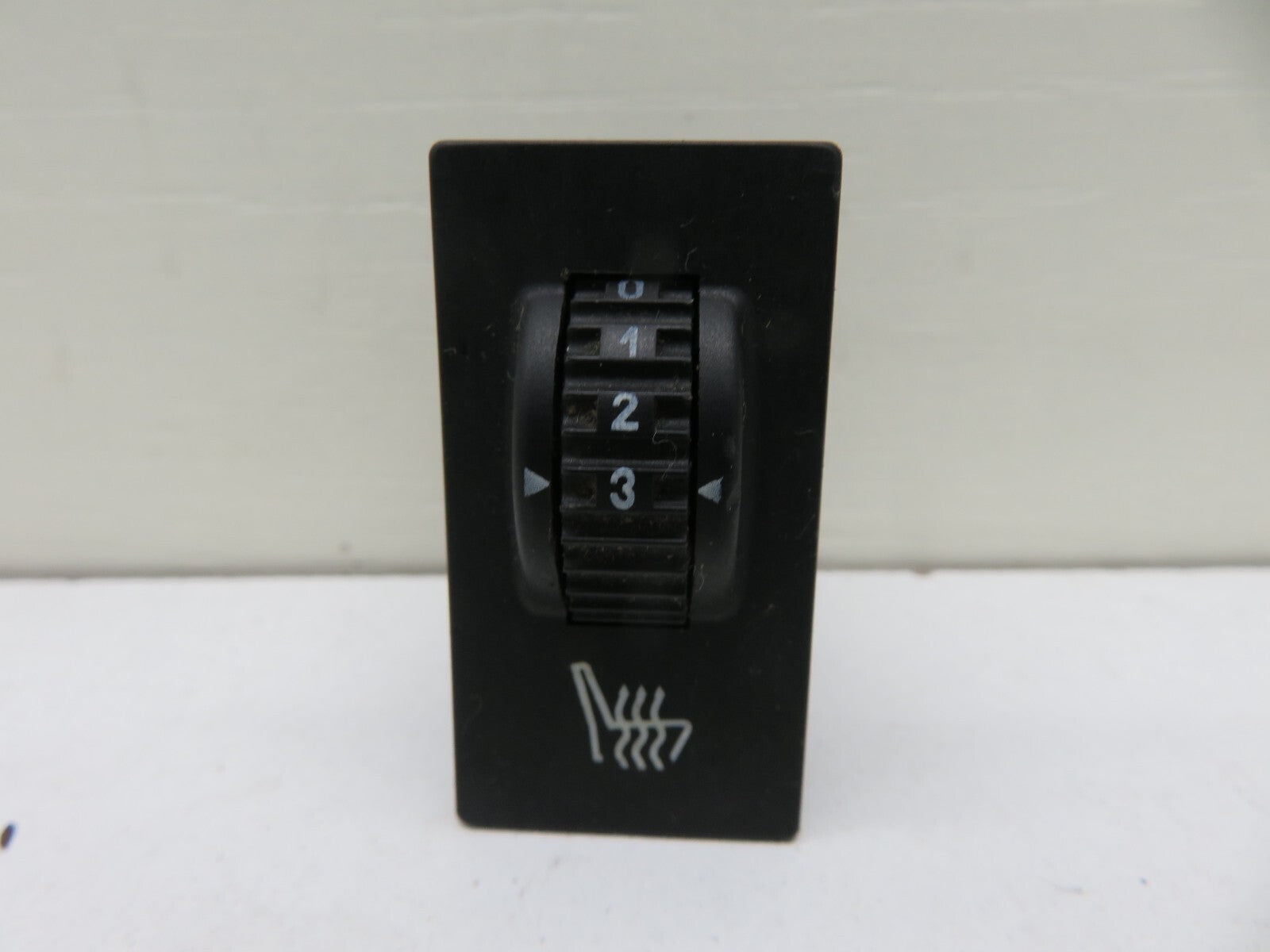 CITROEN C8 DRIVER HEATED SEAT SWITCH 9644592177 2006-2010 1728-10