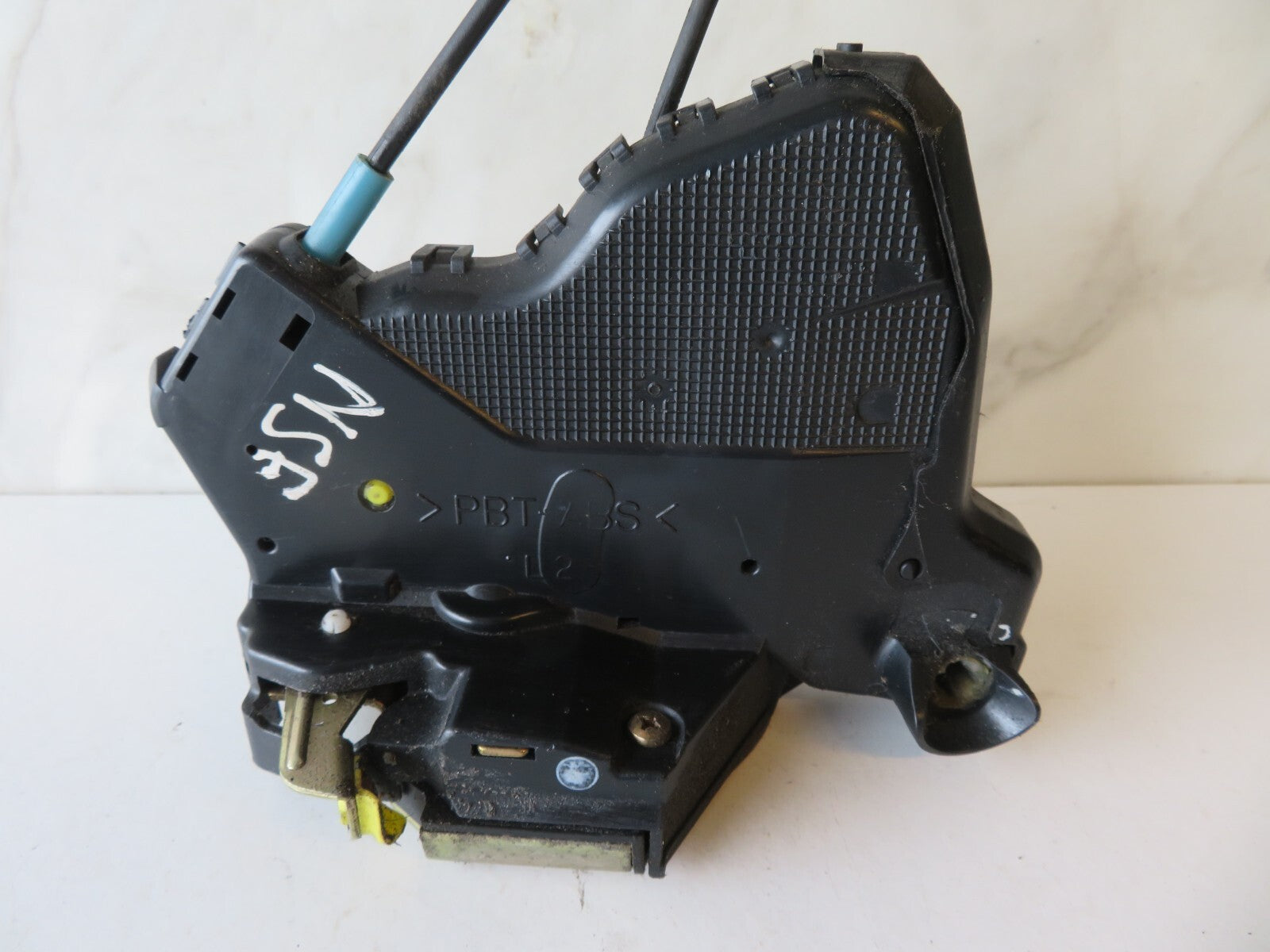 DAIHATSU SIRION NSF DOOR LOCK CATCH 2005-2010 ACS1720