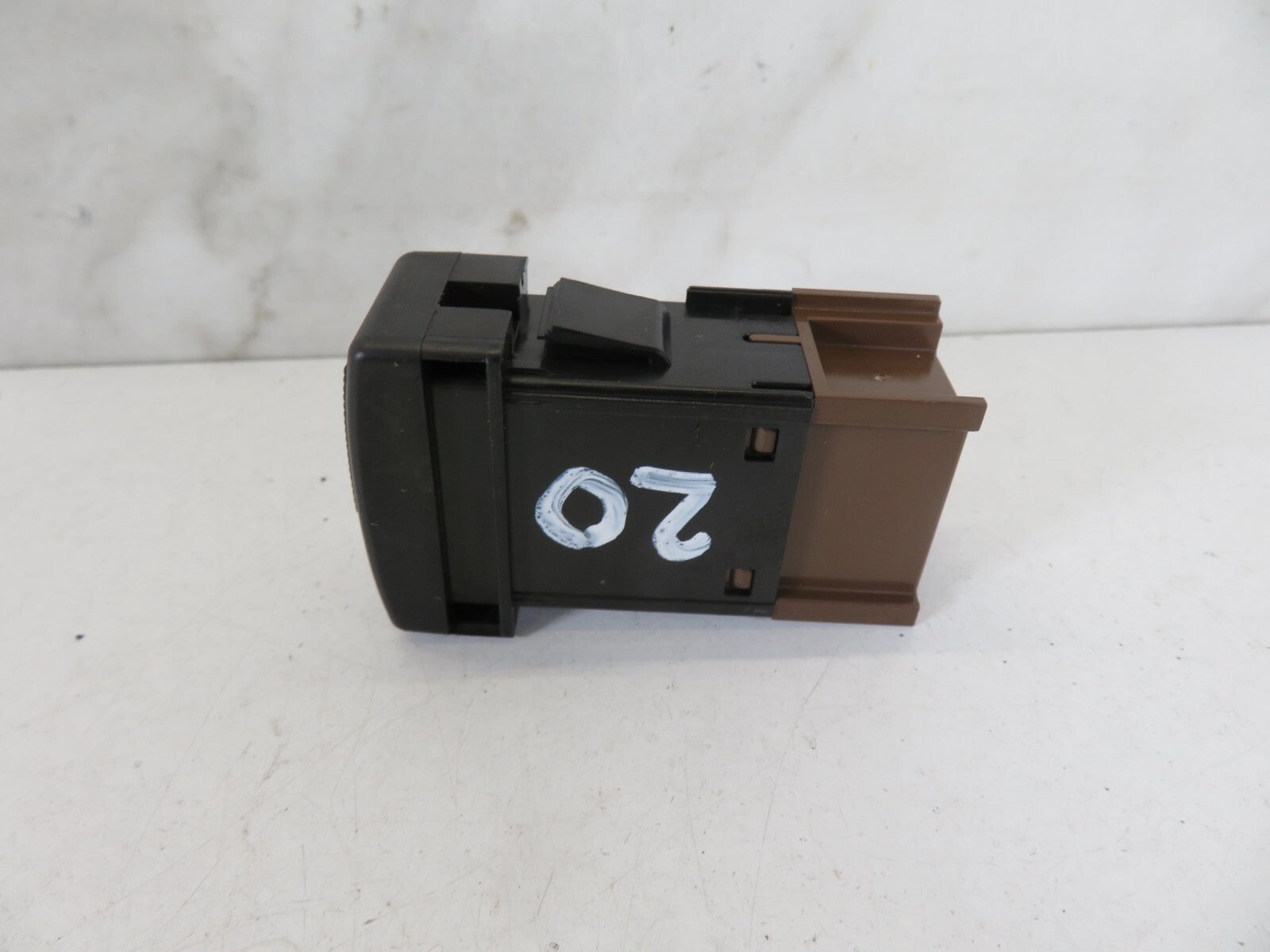 MAZDA 5 MPV SWITCH BLANK 2005-2010 A1427-20