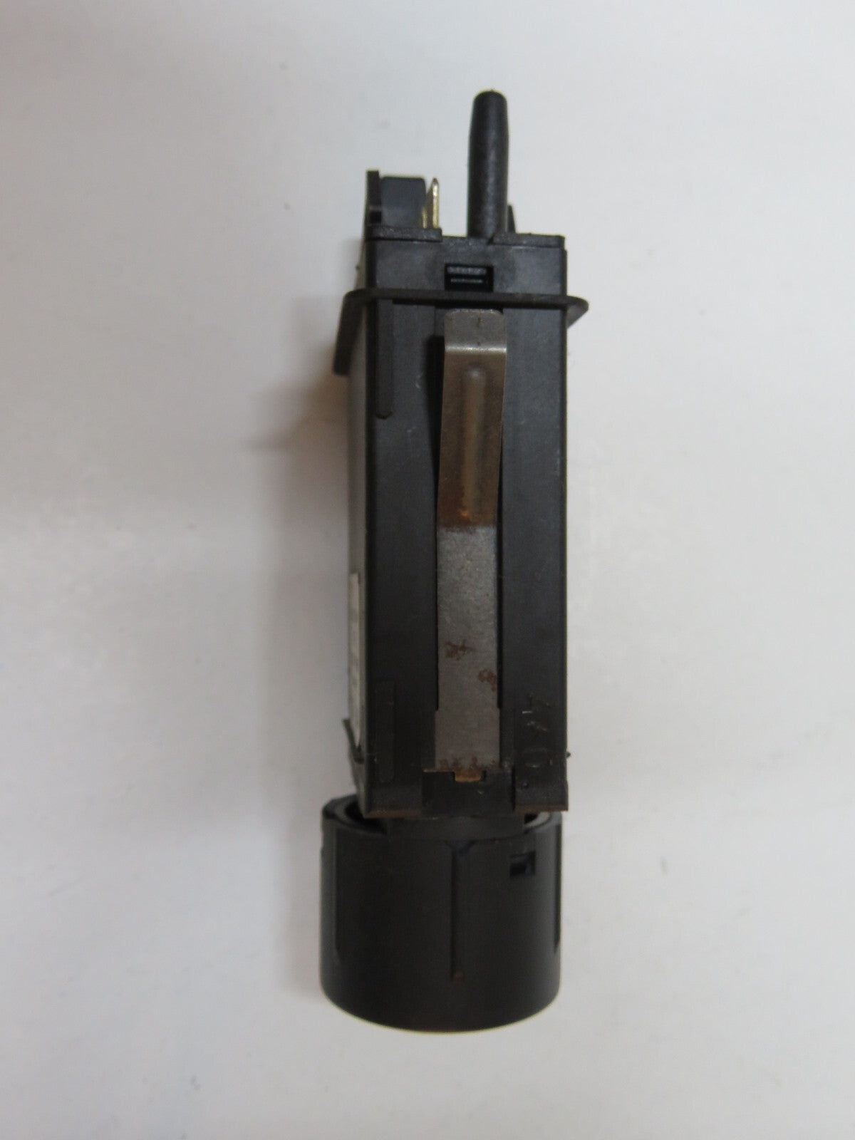 AUDI TT MK1 REAR WINDOW DEMISTER SWITCH 8N0941503B 1998-2004 B6