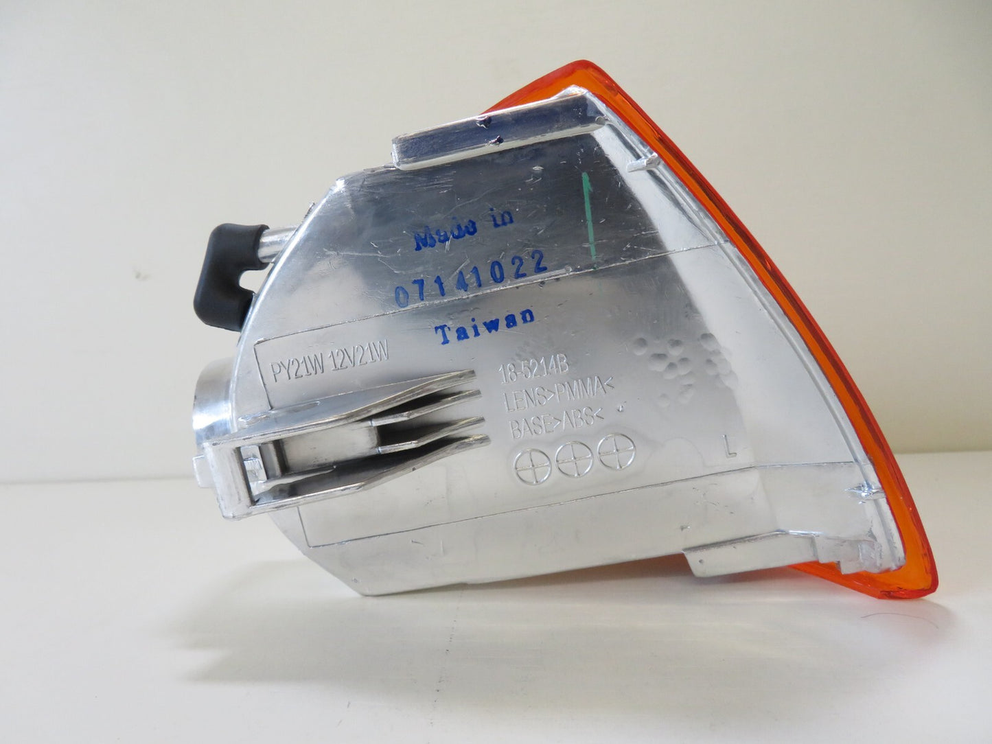 NS PASSENGER LH FRONT INDICATOR LIGHT FOR SEAT CORDOBA 1996-1999 ST0294004