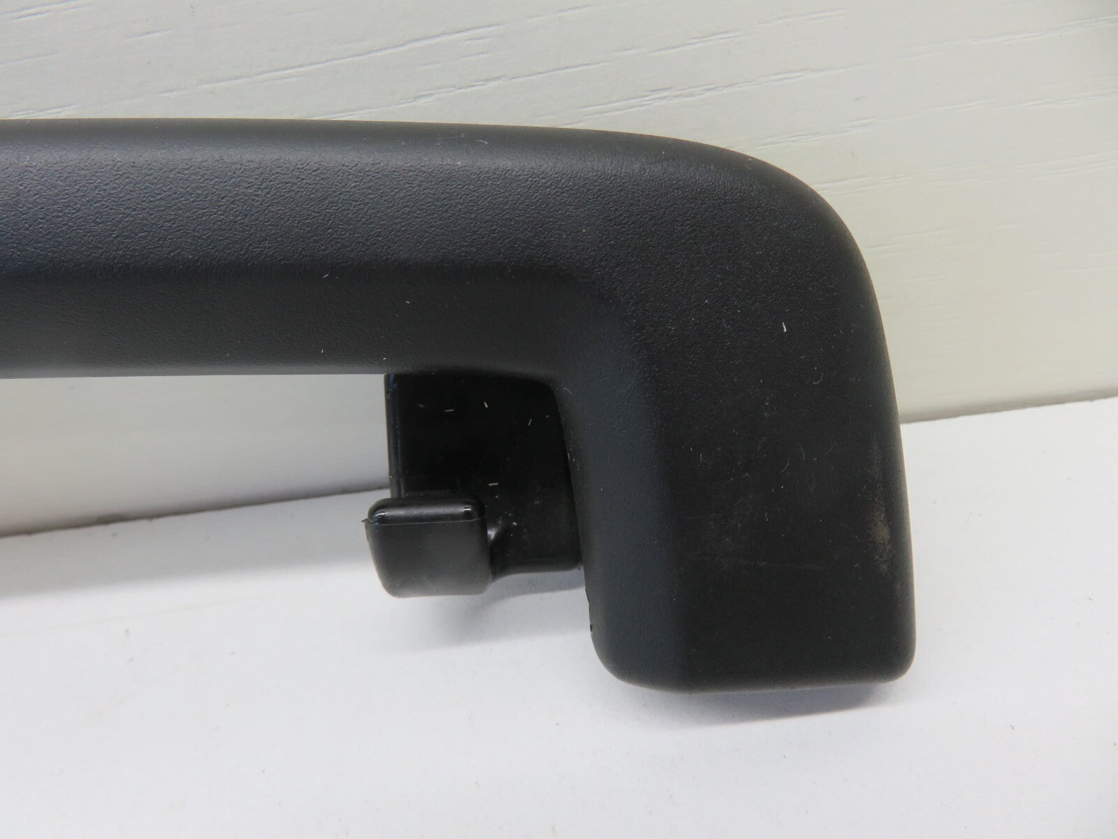 FORD FOCUS ST REAR ROOF HANLDE TRIM 2006-2010 1299-21