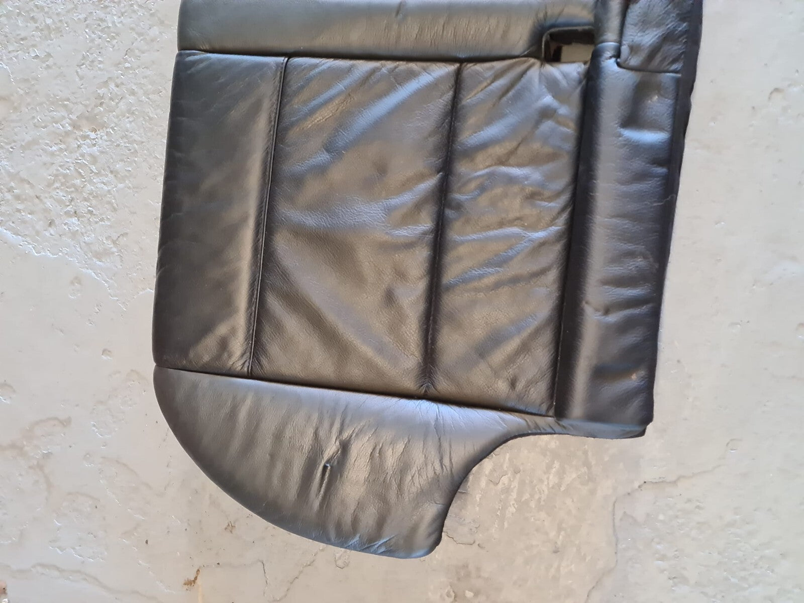 BMW X5 E53 REAR BLACK LEATHER SEAT BASE SPORT MONTANA 2001-2003 SA