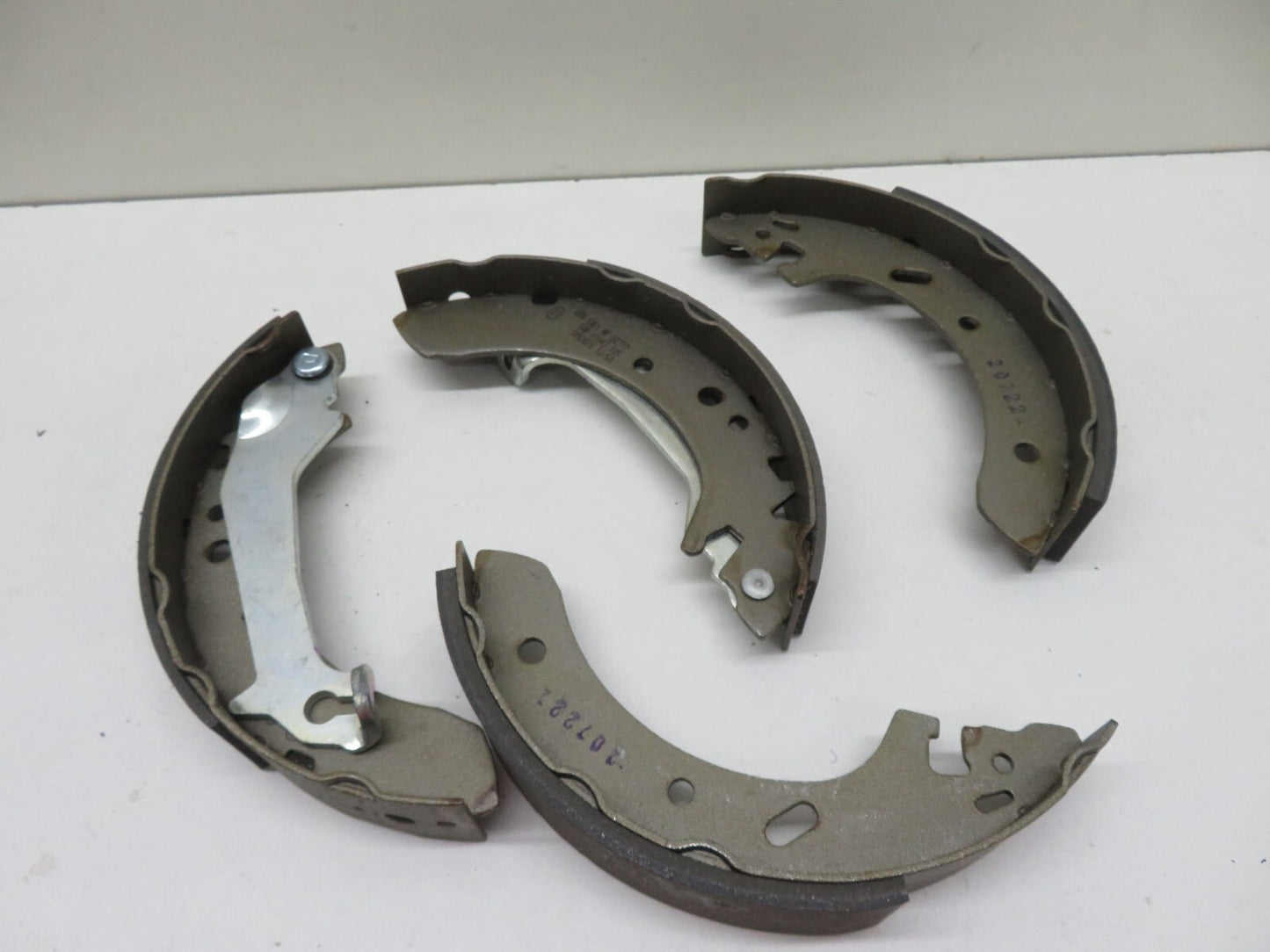 REAR BRAKE SHOES FOR RENAULT CLIO UNIPART GBS1393AF 1998-2001