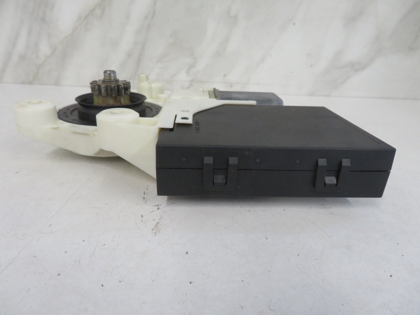 FORD FOCUS C MAX NSF WINDOW MOTOR 981534-102 2003-2007 MIX1711-3