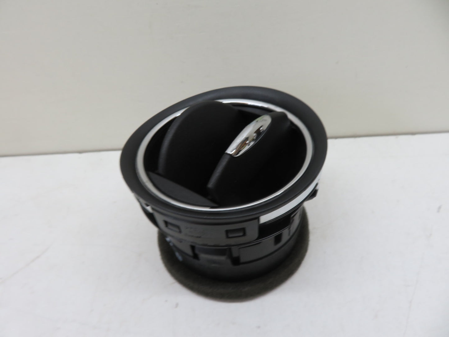 FORD S MAX DASHBOARD AIR VENT 2006-2010 1302-8