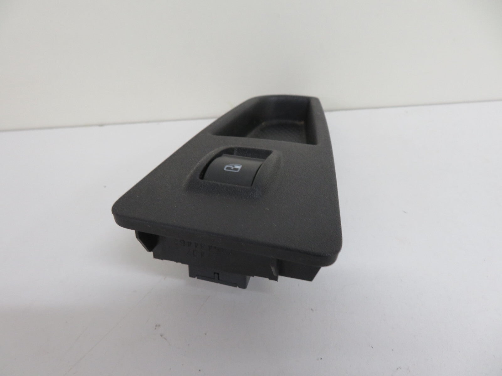 FIAT BRAVO NS PASSENGER DOOR SWITCH 2008-2012 B6-4
