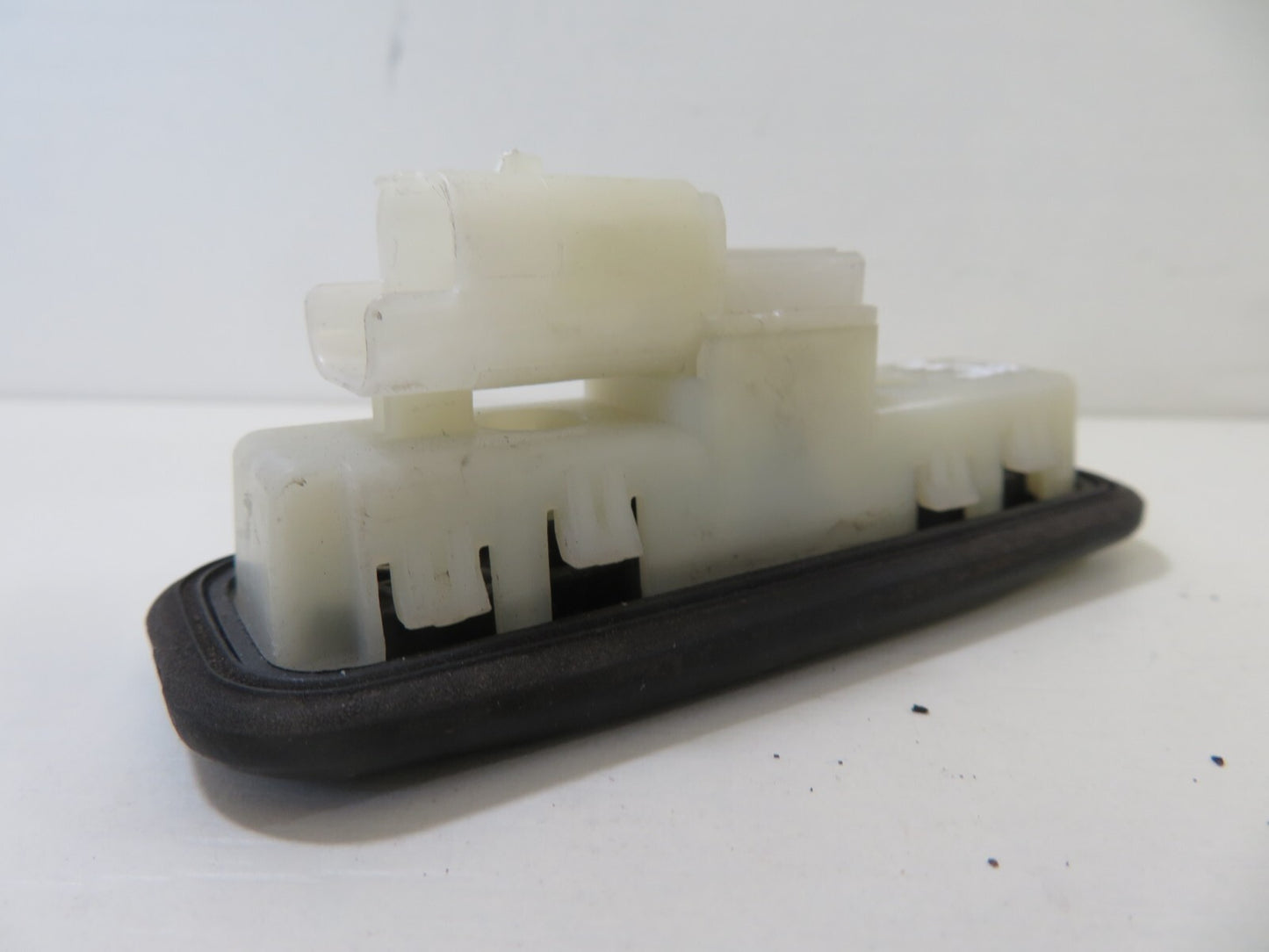 PEUGEOT 308 TAILGATE BOOT OPEN SWITCH 2007-2013 1342-15