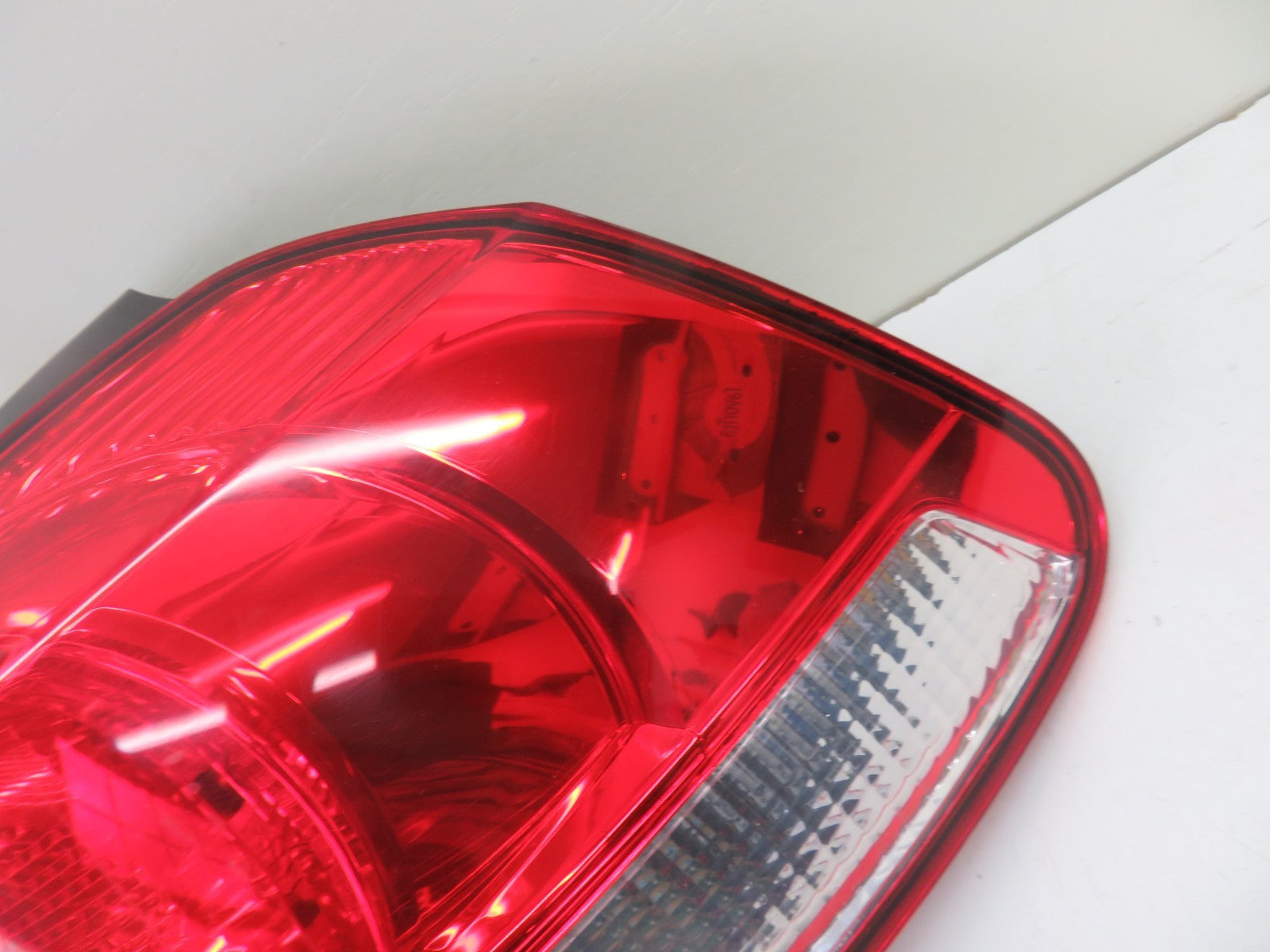 VW GOLF MK6 OS DRIVER REAR TAIL LIGHT CLUSTER 2009-2013 REF-4