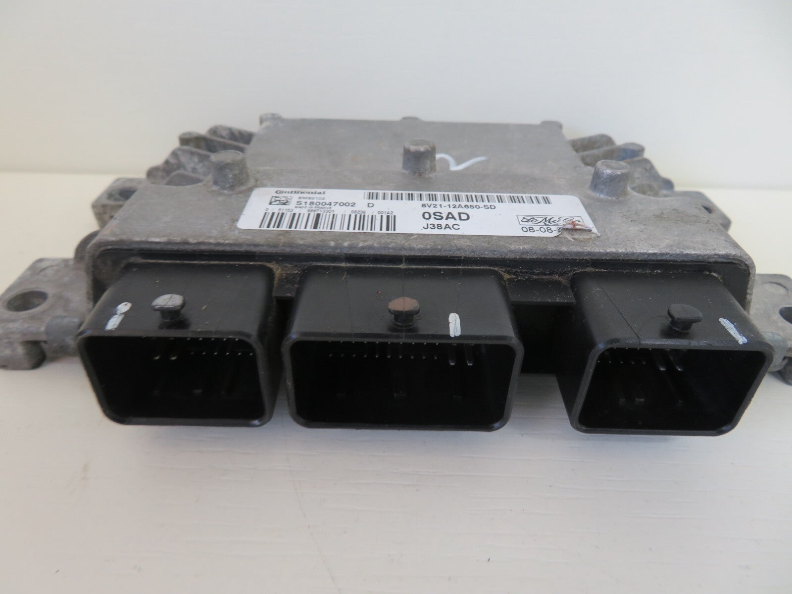 FORD FIESTA MK7 1.25 ENGINE ECU 8V21-12A650-SD 2009-2012 1351-2
