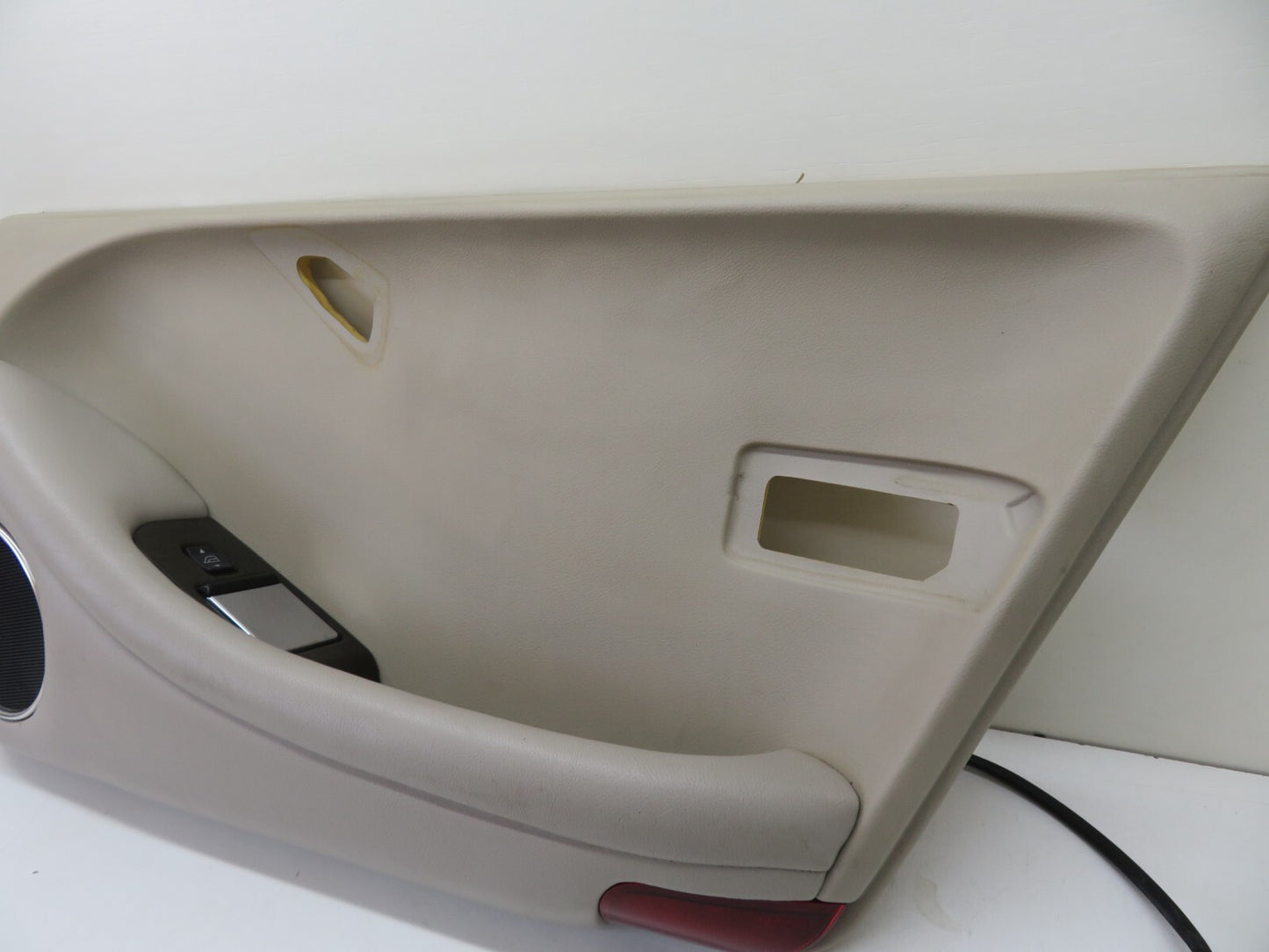 JAGUAR XJR OSR REAR RIGHT INTERIOR DOOR PANEL WITH SPEAKER ASHTRAY 1994-2001