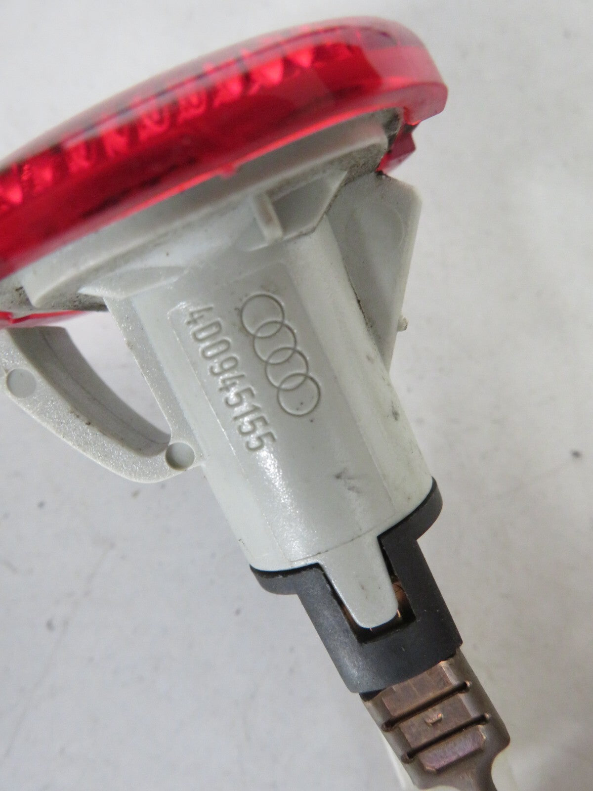 AUDI A8 D2 DOOR WARNING LIGHT 4D0945155 1998-2002 A1652-15