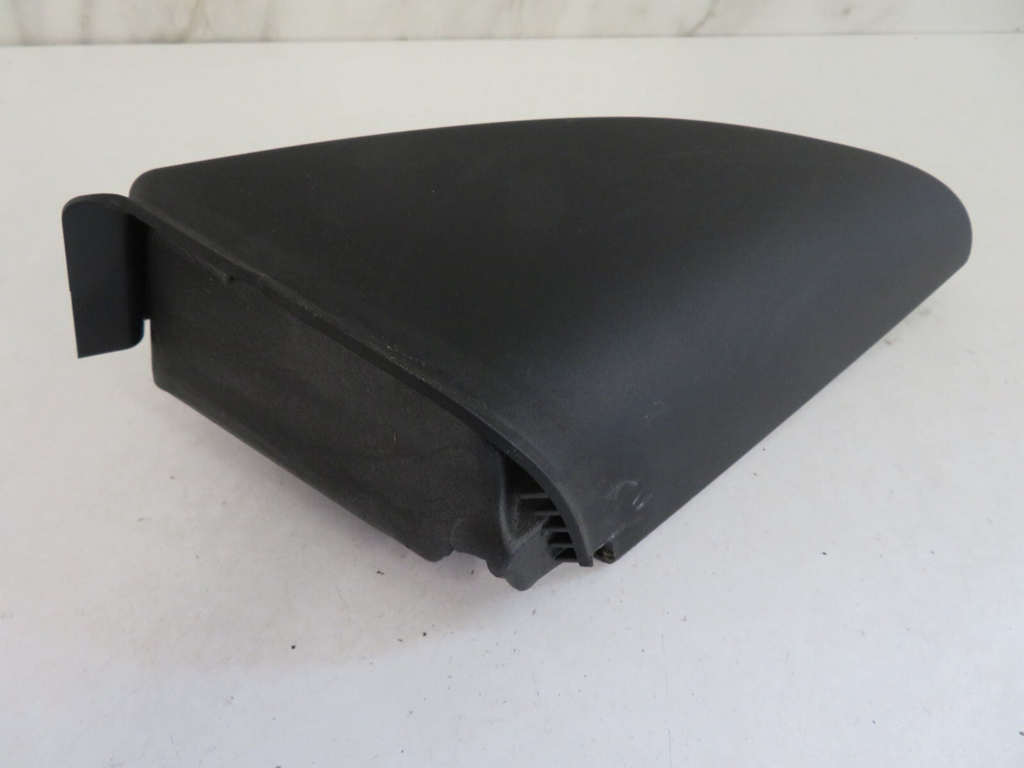 BMW 1 SERIES E88 OS INTERIOR QUARTER TRIM 7199590 2007-2013 A2056-9