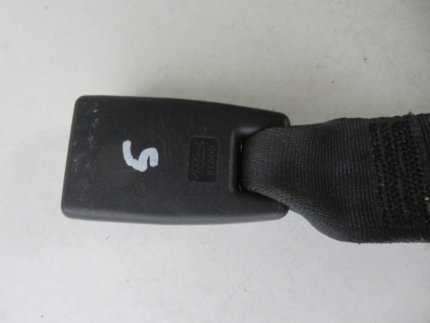 SUBARU IMPREZA WRX STI REAR MIDDLE SEAT BELT AND BUCKLE 2000-2003 A1429-5