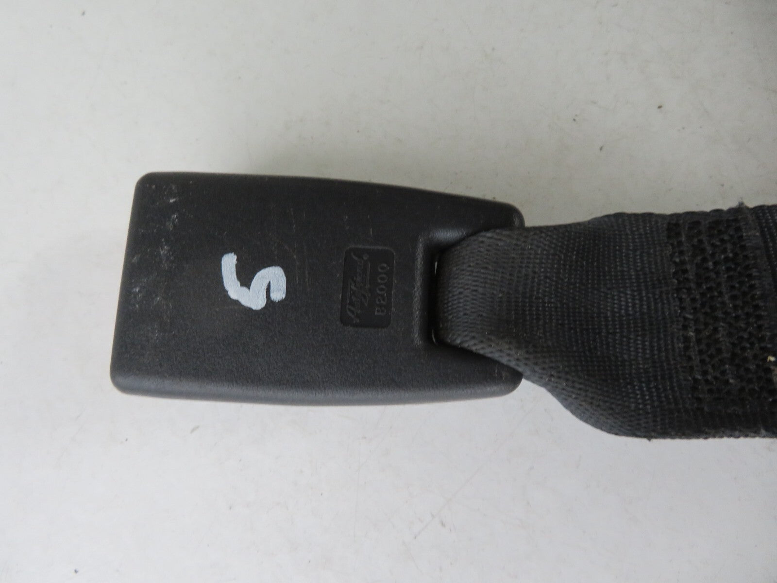 SUBARU IMPREZA WRX STI REAR MIDDLE SEAT BELT AND BUCKLE 2000-2003 A1429-5