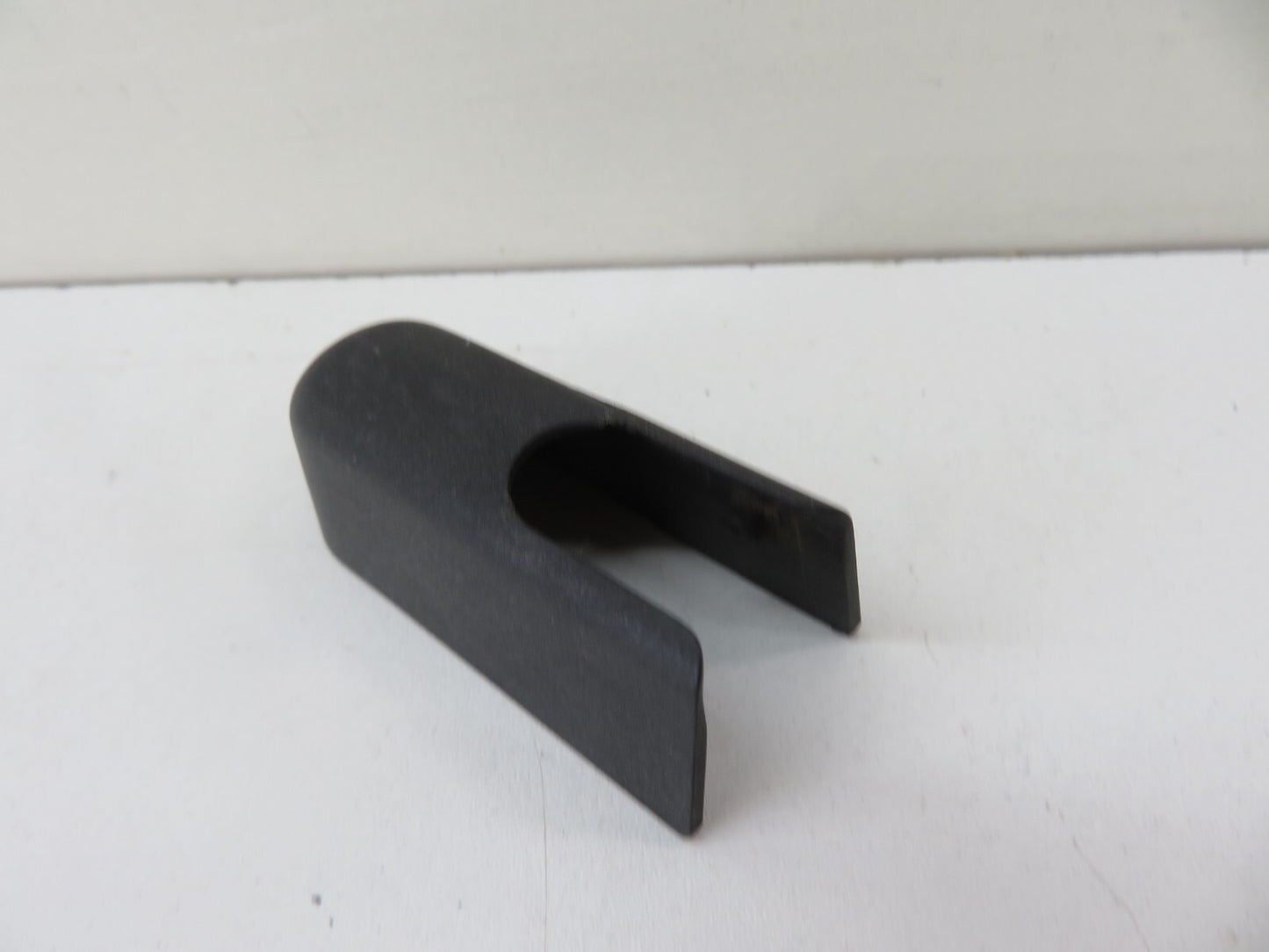 VAUXHALL INSIGNIA REAR WIPER ARM COVER TRIM 2008-2016 1631-8