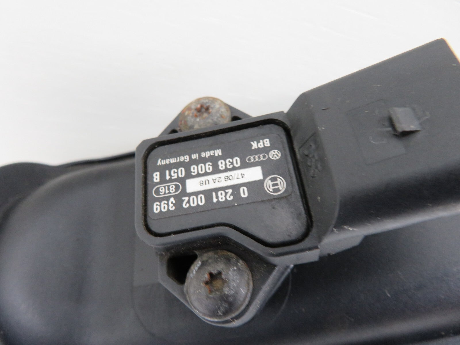 VOLKSWAGEN VW EOS 1.4 TSI INTERCOOLER PIPE 03C145673H MAP  2006-2010 1701-3