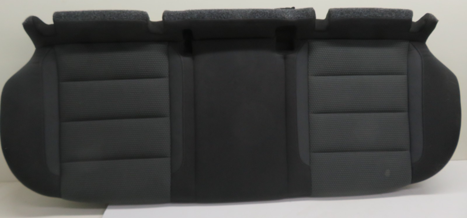 VOLKSWAGEN VW GOLF MK6 REAR CLOTH SEAT BASE 2009-2013