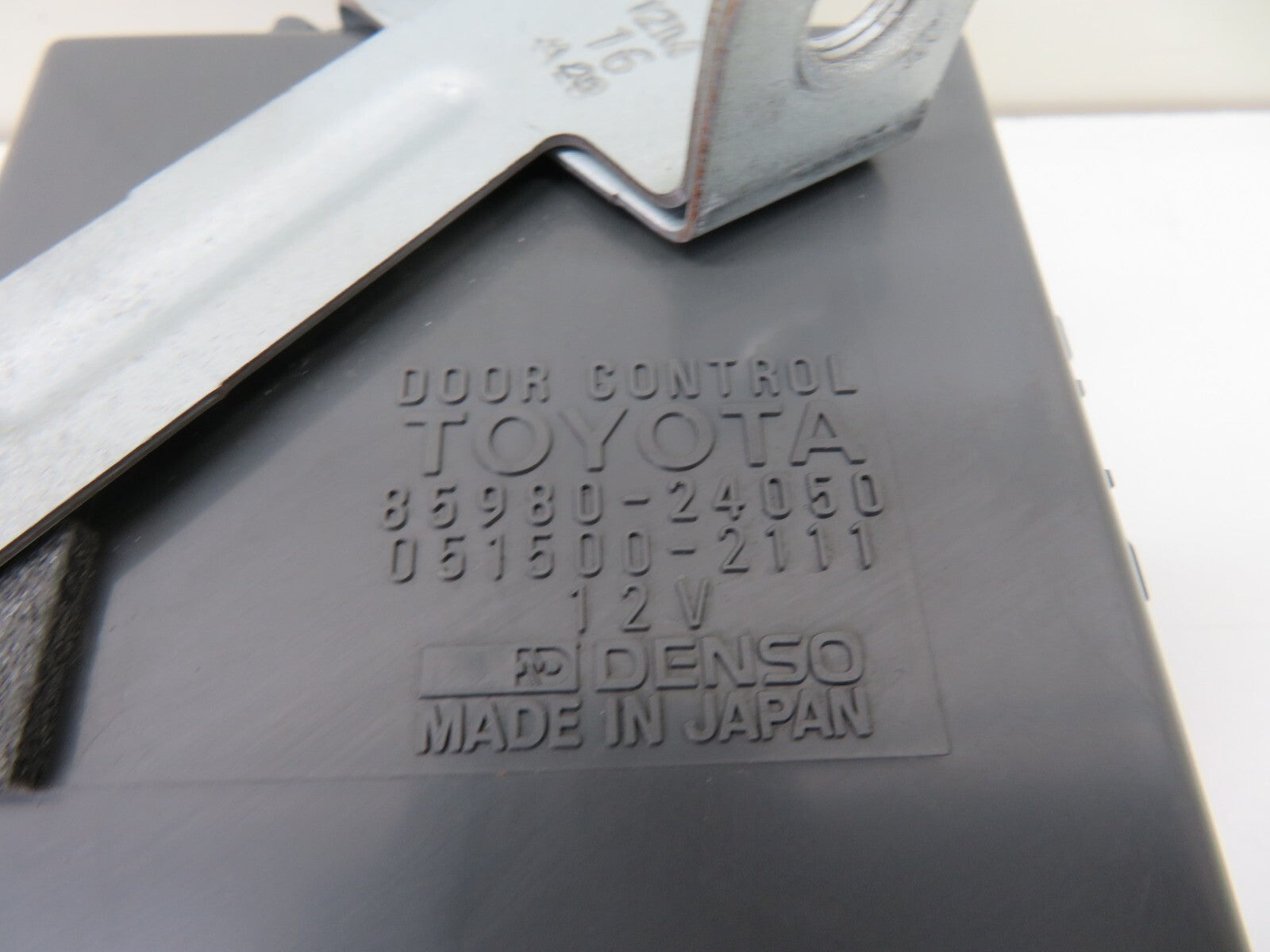 TOYOTA LEXUS SOARER DOOR CONTROL MODULE 85980-24050  1991-1999 1231-9