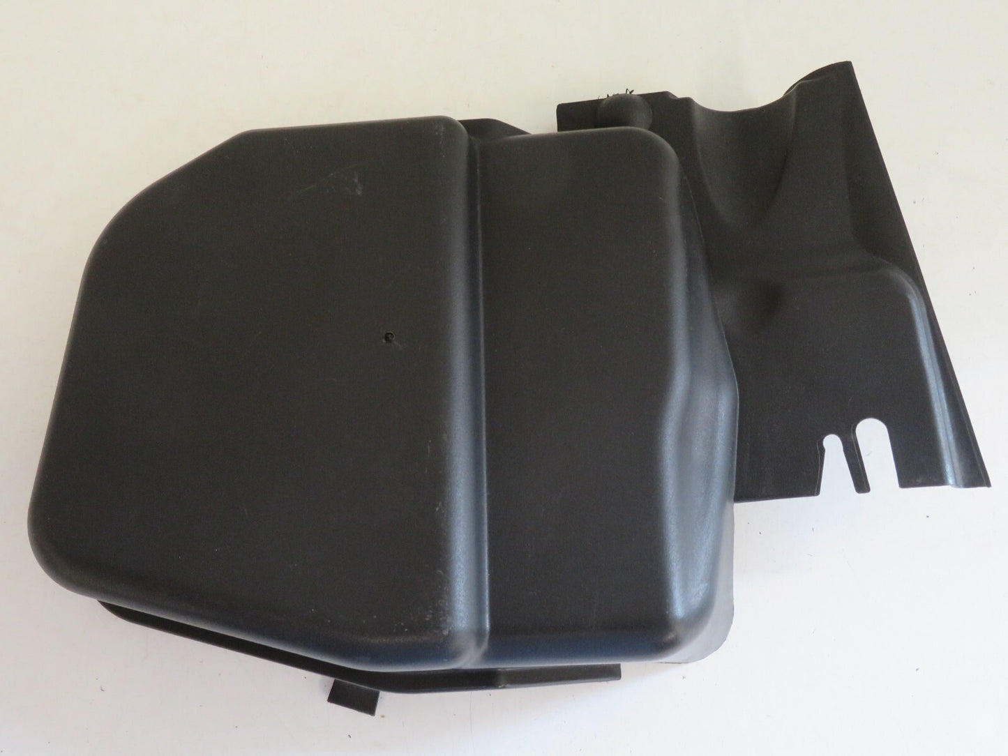 BMW 1 SERIES E88 OS POLLEN FILTER COVER TRIM 6925018 2007-2013 A2056-5