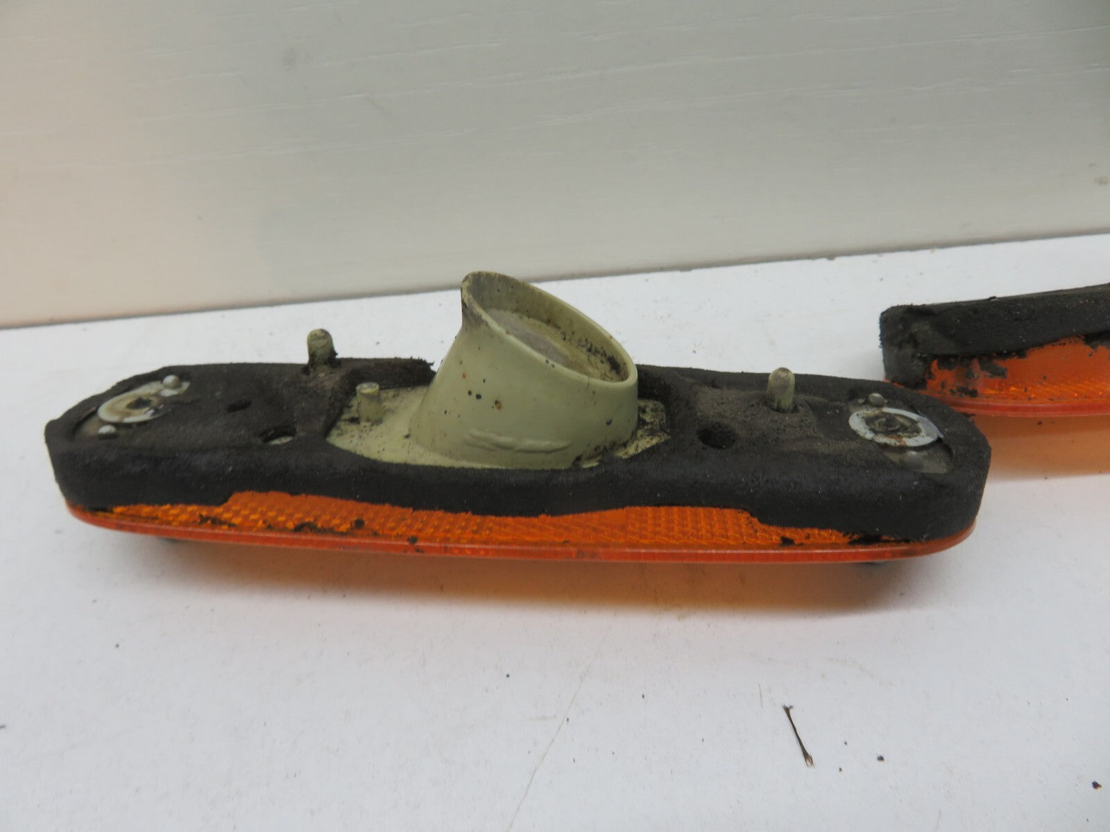 MAZDA MX5 MK1 FRONT BUMPER REFLECTORS PAIR 1989-1998 #2100-14