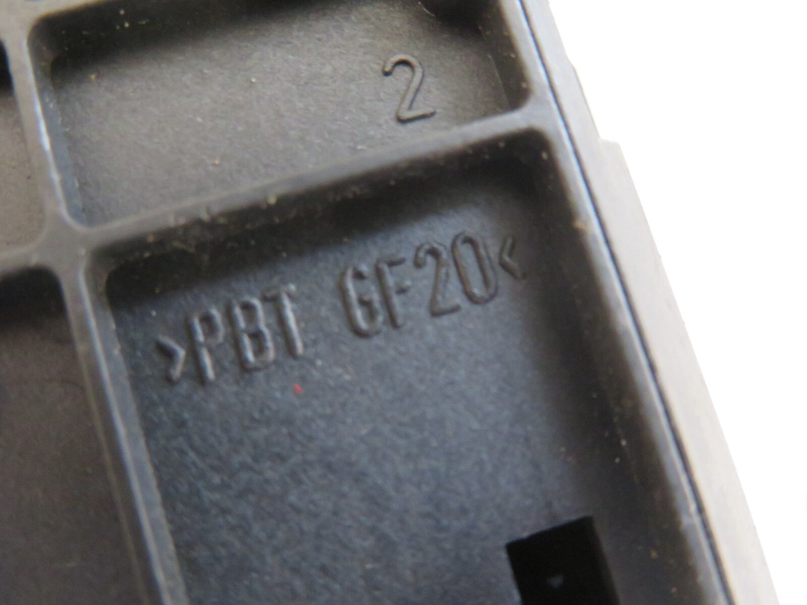 VOLKSWAGEN VW BEETLE BATTERY MEGA FUSE BOX 1999-2005 AMS-8