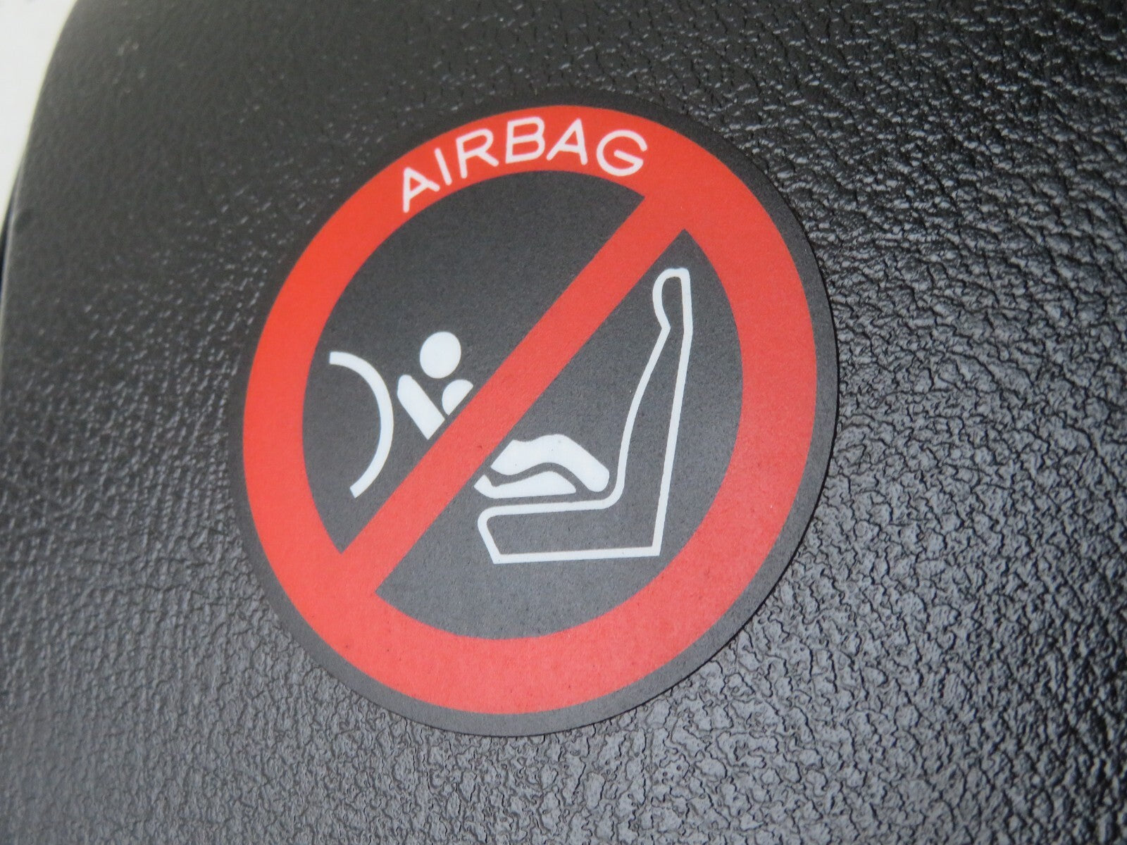 FORD MONDEO MK4 NS PASSENGER DASHBOARD END TRIM  2007-2011 A1034-3 SA