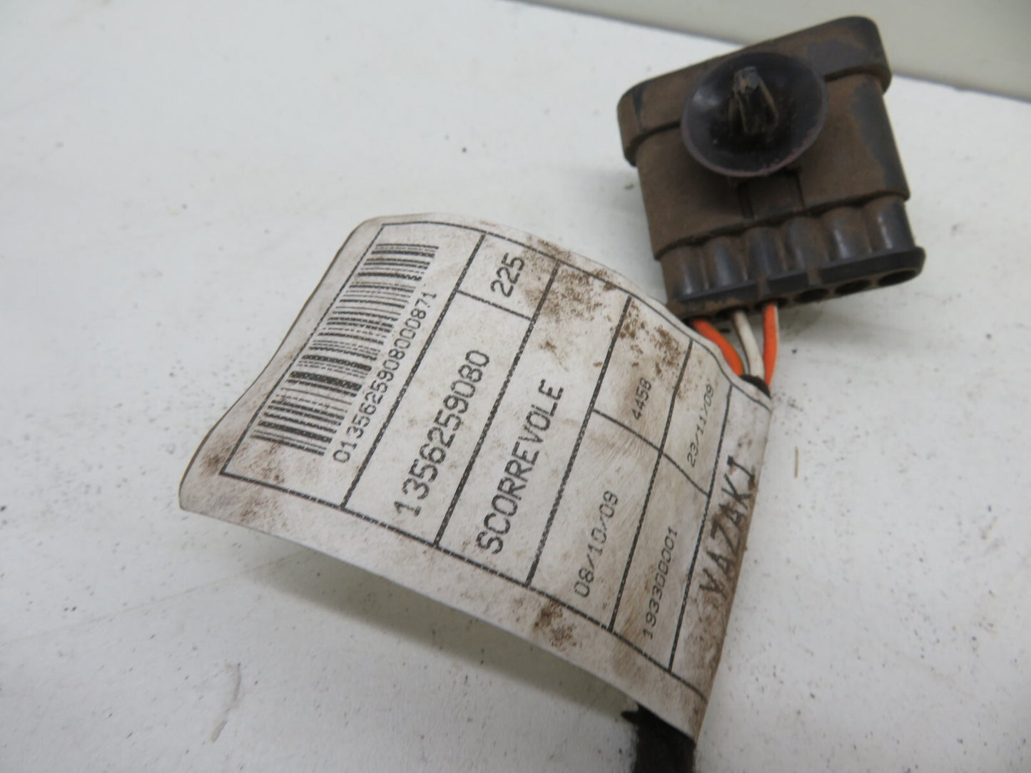 PEUGEOT BIPPER NS SLIDING DOOR LOCK CATCH 2008-2015 1711-6