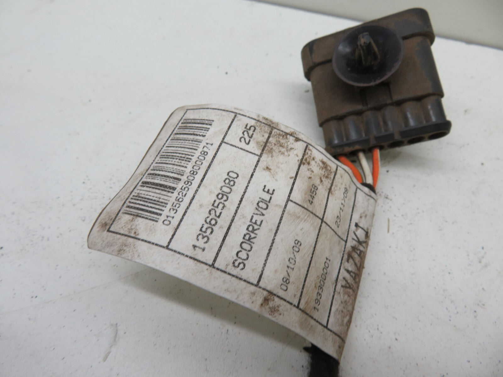 PEUGEOT BIPPER NS SLIDING DOOR LOCK CATCH 2008-2015 1711-6