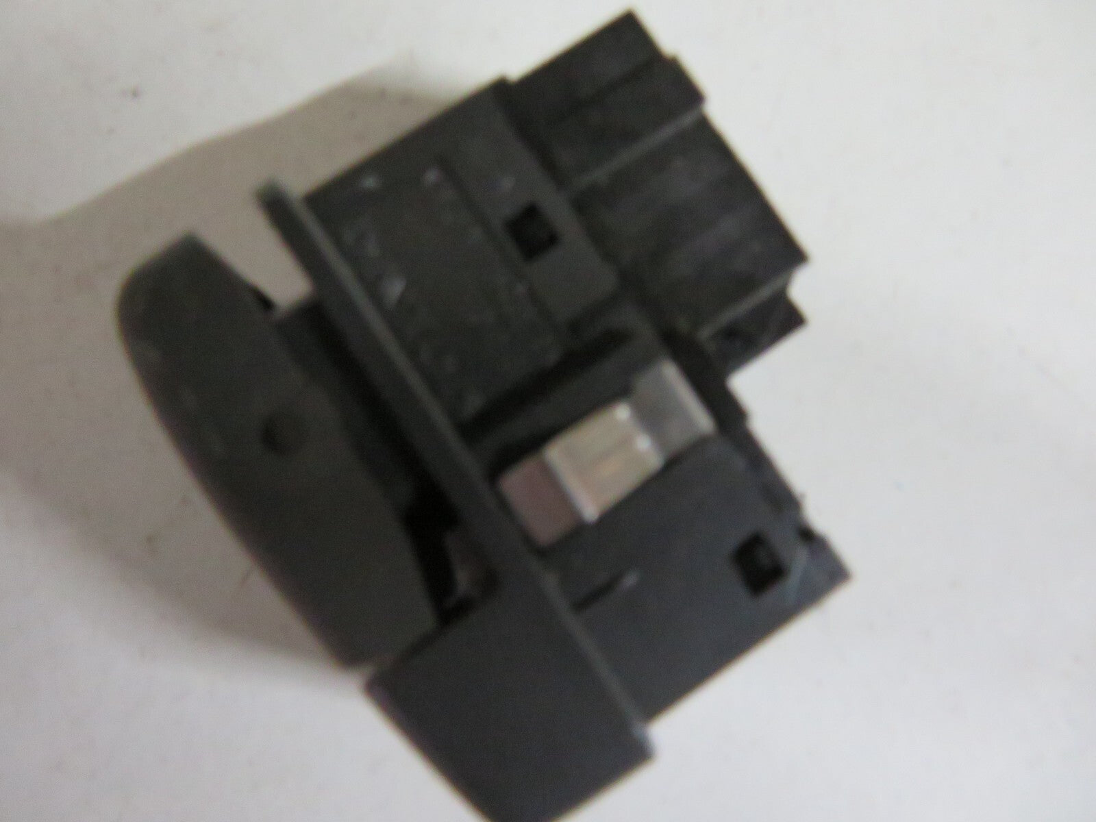 VOLVO C70 HEATED MIRROR AND REAR DEMISTER SWITCH 1996-2004 AMS1557-18