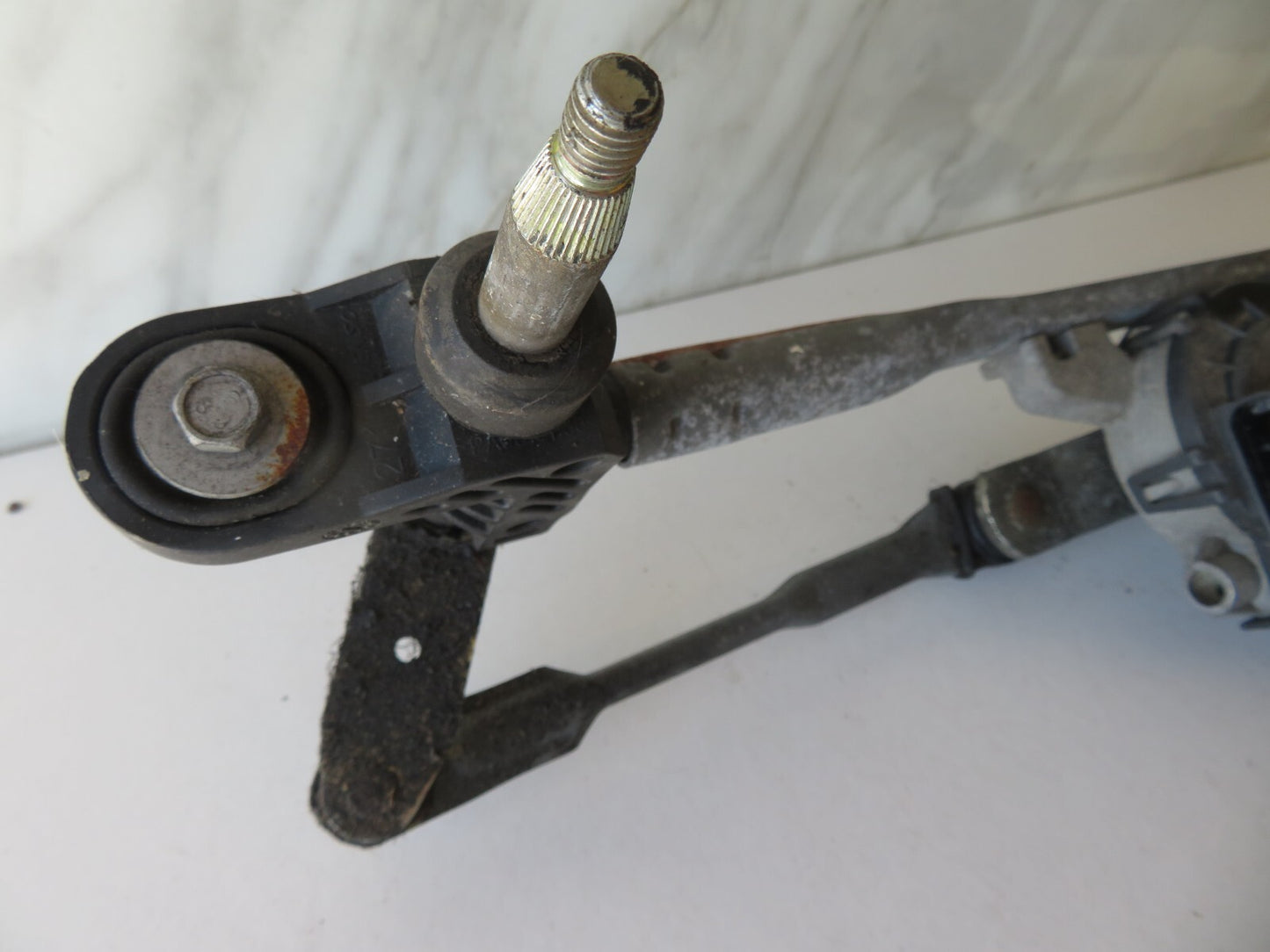 FORD KA 1.2 FRONT WIPER MOTOR WITH LINKAGE 2008-2016 AMS1522