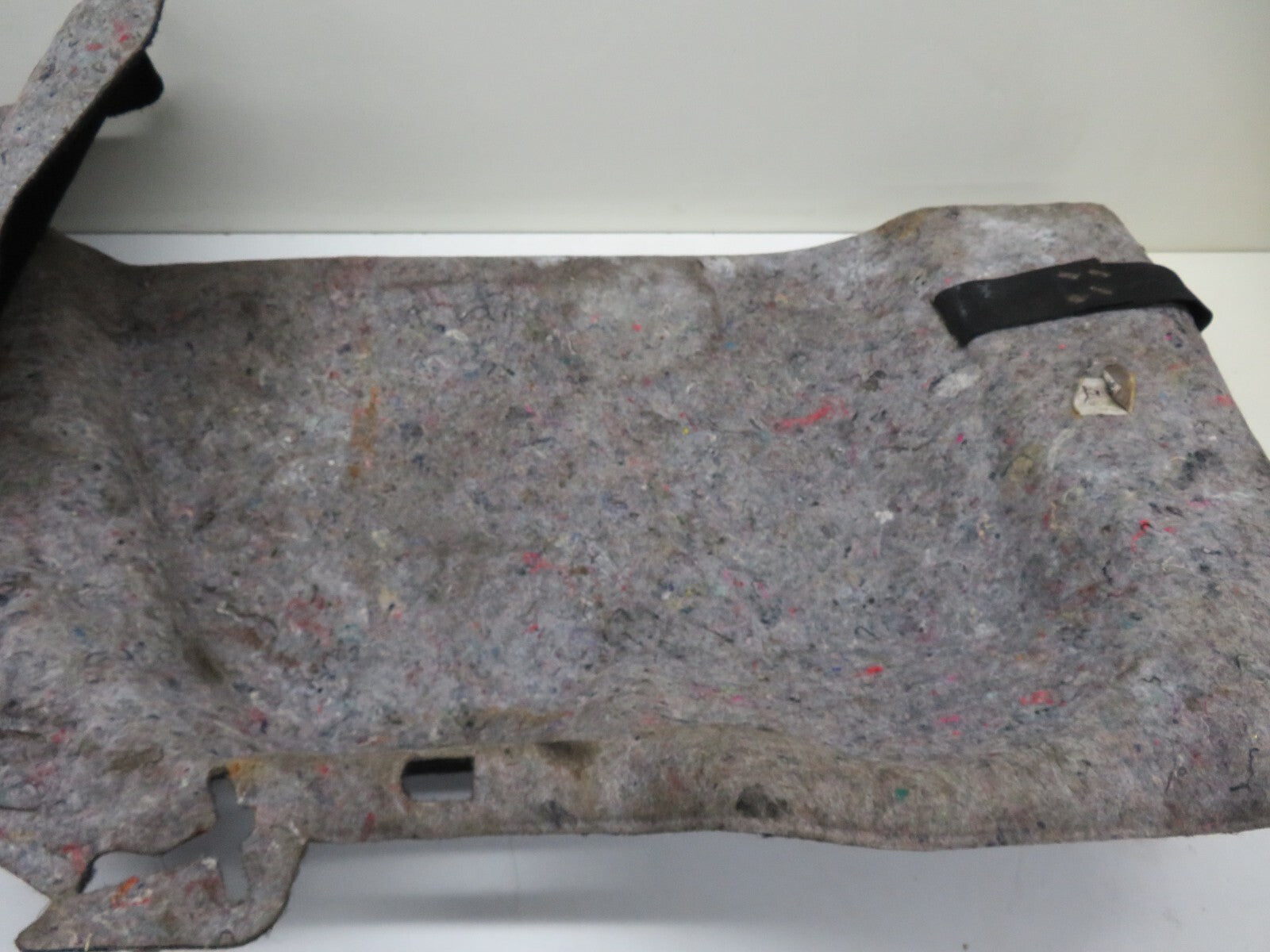 FORD FOCUS ST REAR BOOT SIDE CARPETS BOTH SIDES 2005-2010