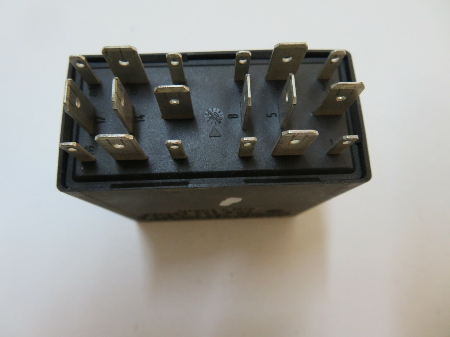 AUDI A6 C5 ALL ROAD HEADLIGHT RELAY 4B0919471A 1998-2003 REFB5-1