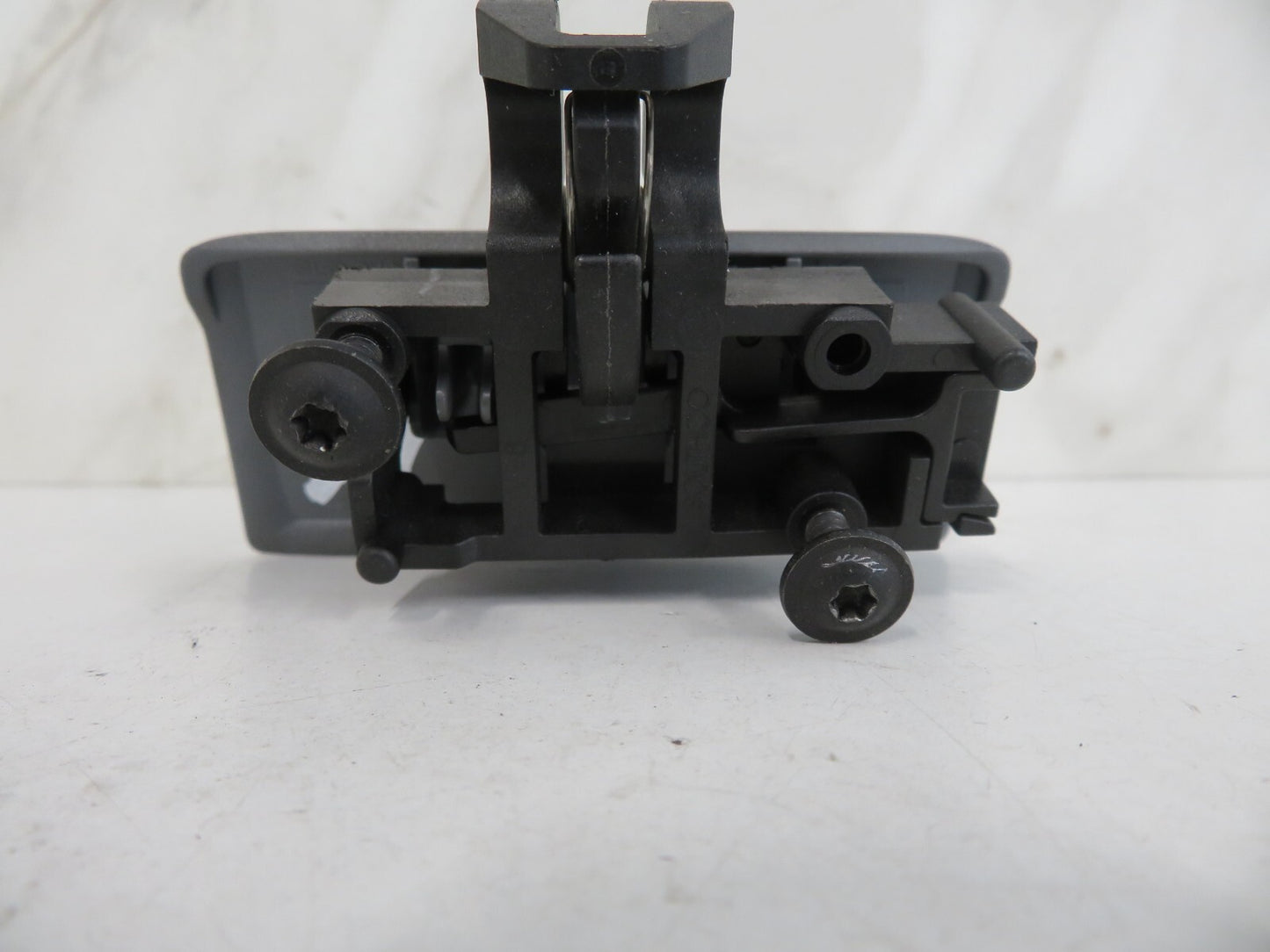 FORD GALAXY MK3 PASSENGER GLOVE BOX HANDLE 2006-2010 A1110-16