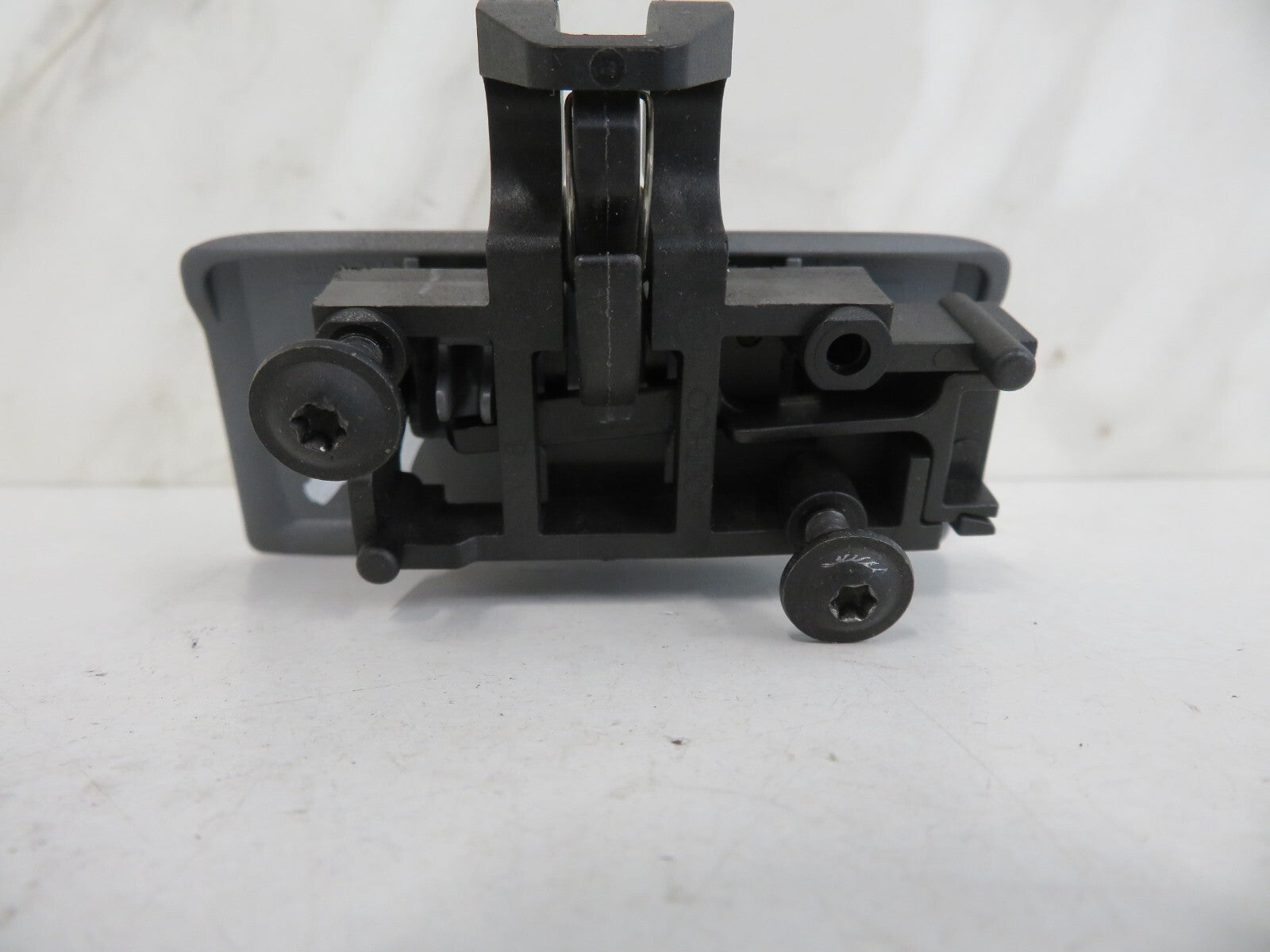 FORD GALAXY MK3 PASSENGER GLOVE BOX HANDLE 2006-2010 A1110-16