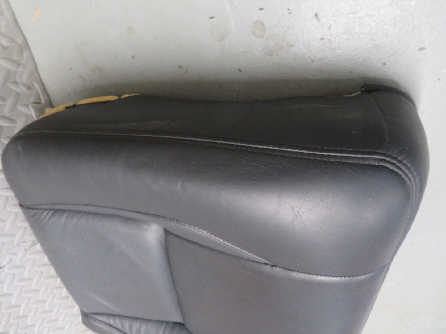 SAAB 9-3 CONVERTIBLE REAR LEATHER SEAT BASE 1998-2003