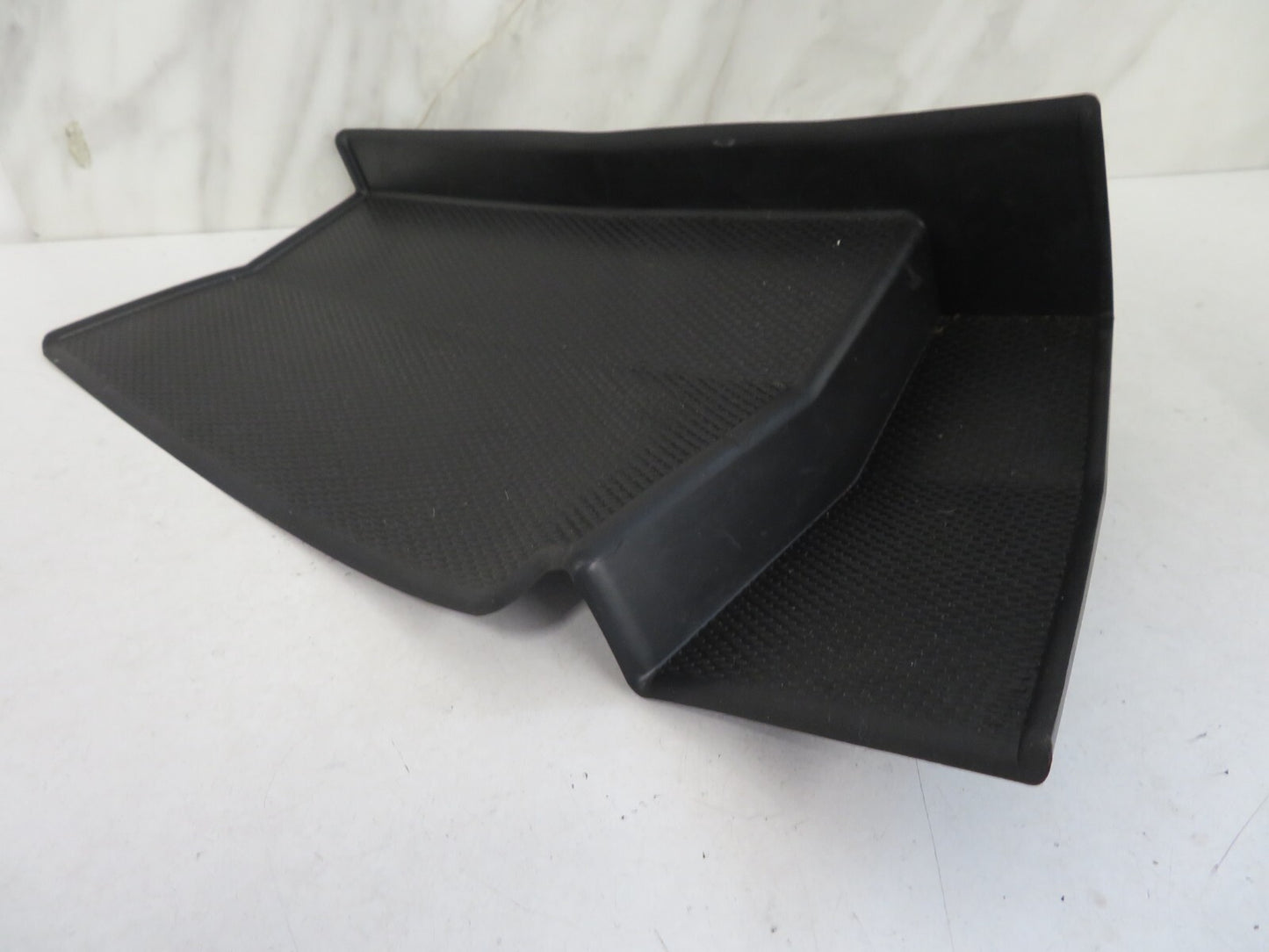 PEUGEOT 4007 GLOVEBOX RUBBER INSERT 2007-2012 1603-21