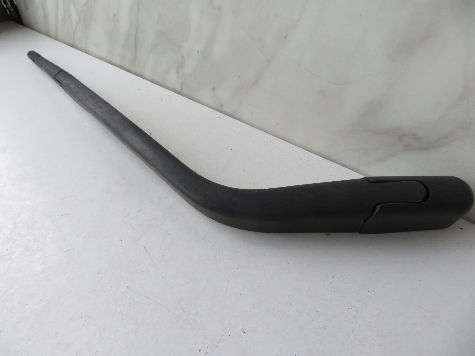 HYUNDAI I10 REAR WIPER ARM 2008-2012 A1632-2