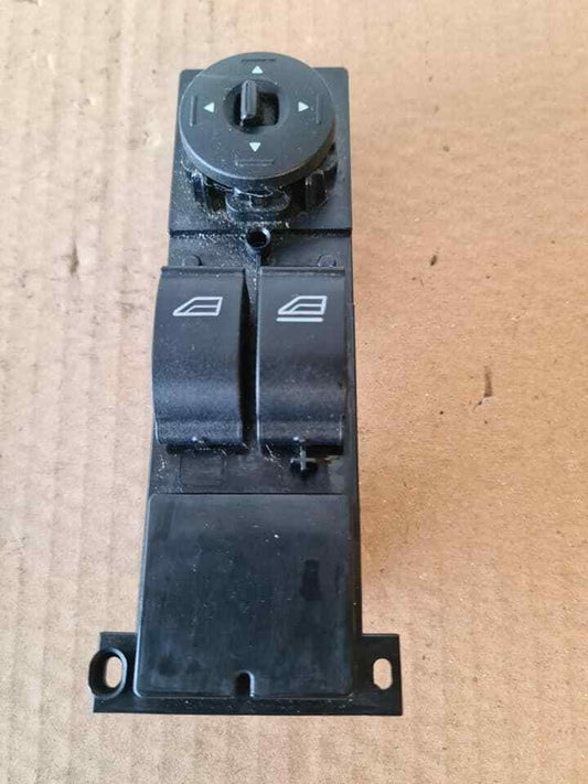 FORD FOCUS MK2 OS DRIVER WINDOW SWITCHES 2008-2011 (SEE PHOTOS) NO2 A34