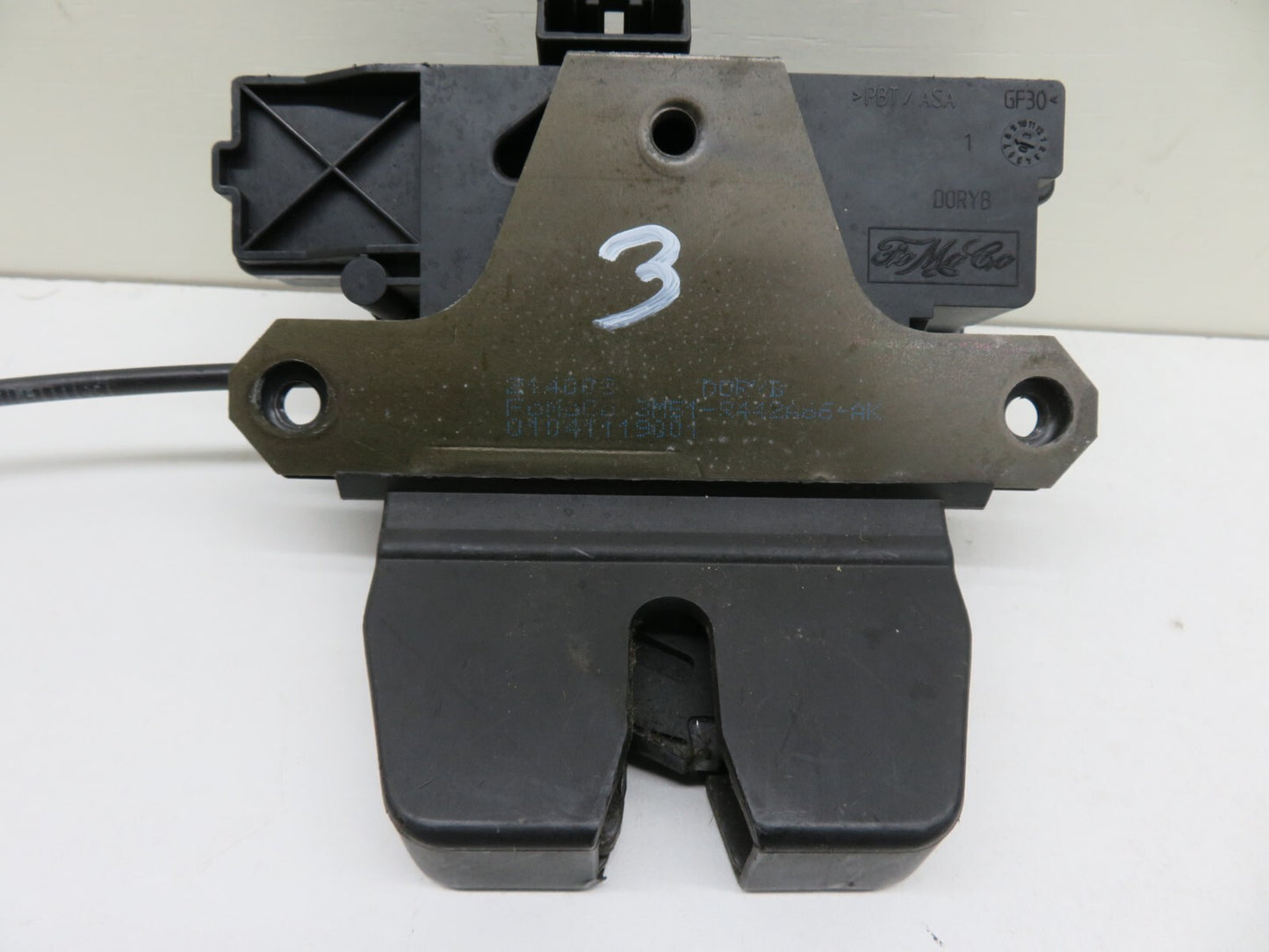 FORD FOCUS MK2 TAILGATE BOOK LOCK CATCH  3M51-R442A66-AK 2005-2010 1216-3