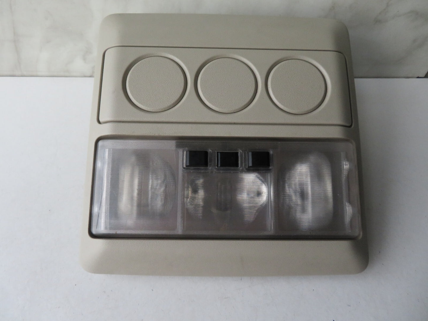 LAND ROVER DISCOVERY 3 INTERIOR ROOF LIGHT 2005-2009 AMS1115-1