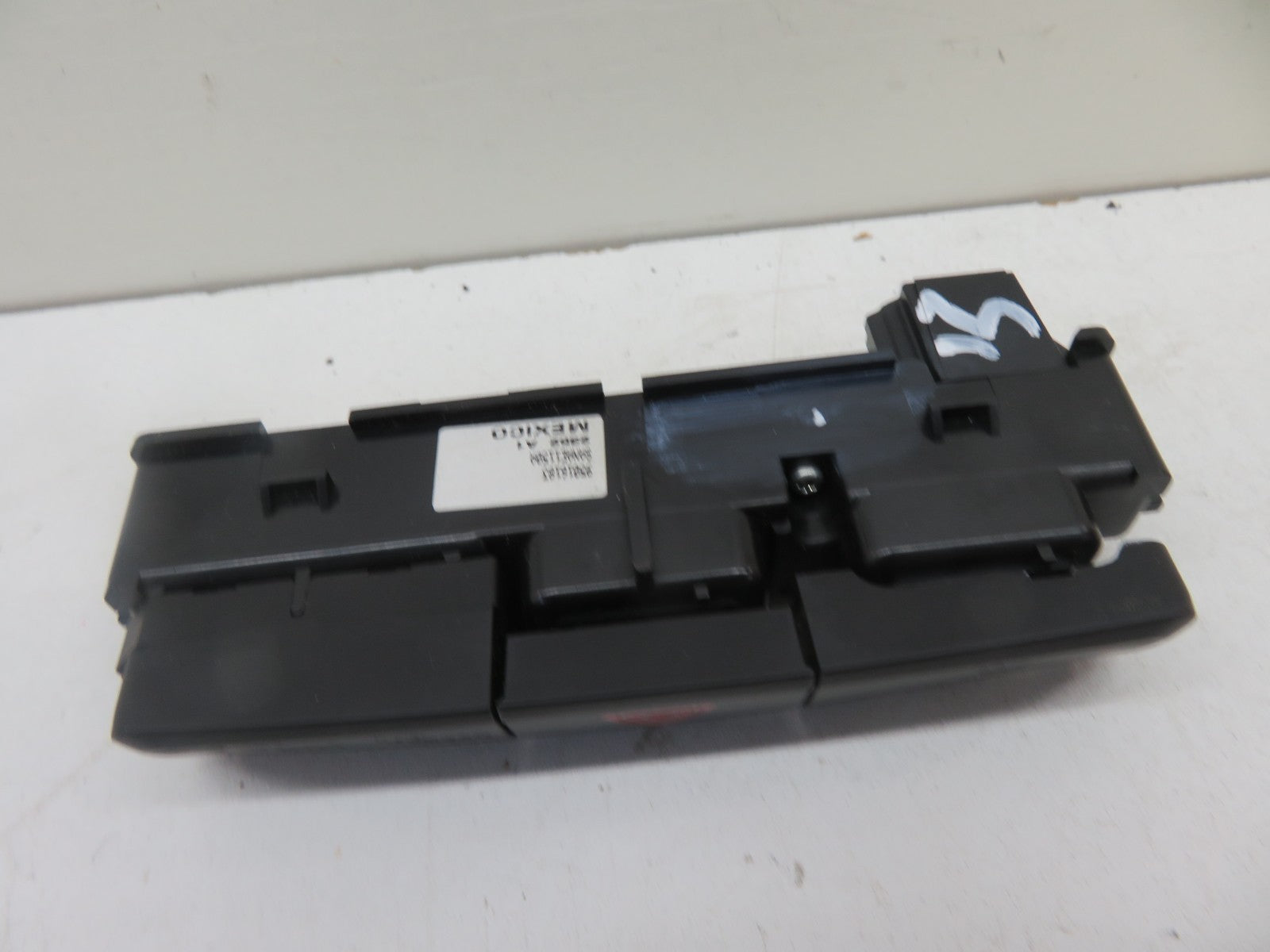 VAUXHALL MOKKA HAZARD TRACTION SWITCH 2012-2016 1739-13
