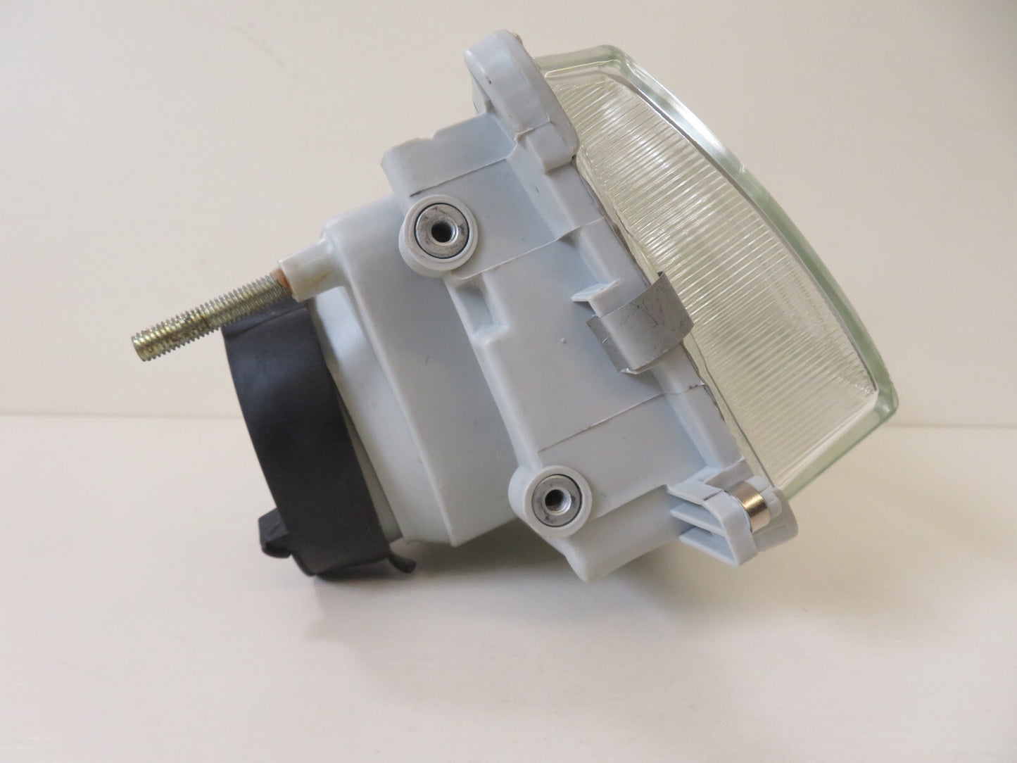 OS DRIVER RH DEPO HEADLIGHT FOR NISSAN PRIMERA 1996-1999 (SEE PHOTOS) 303R