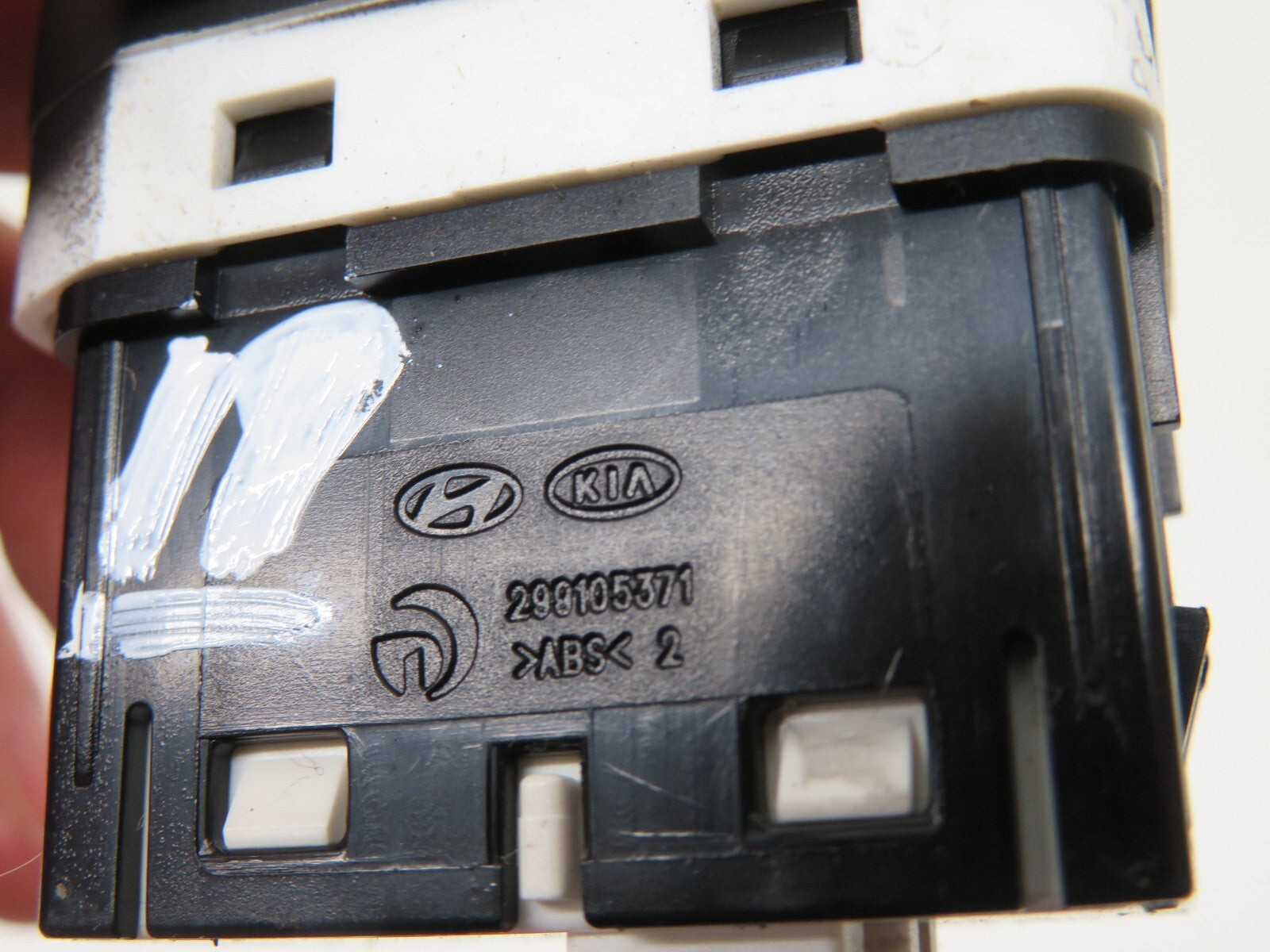 KIA RIO INSTRUMENT CLUSTER SWITCH 299105371 2011-2014 #1247-11